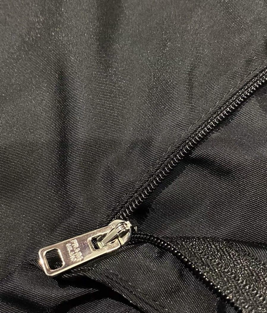 Prada Prada Re-Nylon Shorts Black Size 46 Size US 44 / EU 60 - 5 Thumbnail