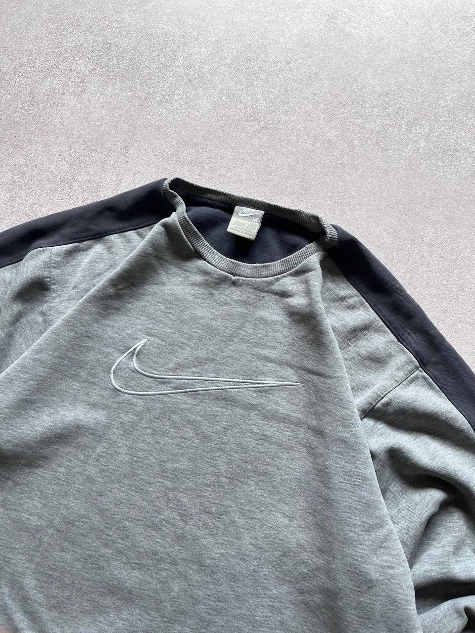 Nike × Vintage Vintage Nike Big Swoosh Boxy Sweatshirt Y2K M Size US M / EU 48-50 / 2 - 4 Thumbnail