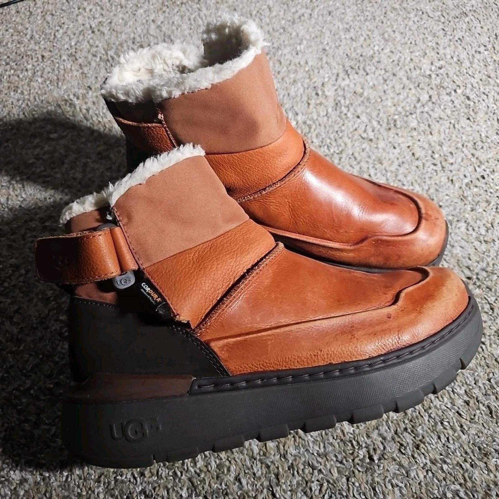Ugg ugg 1130811 cordura leather boot sz US11 UK9 Size US 11 / IT 41 - 1 Thumbnail