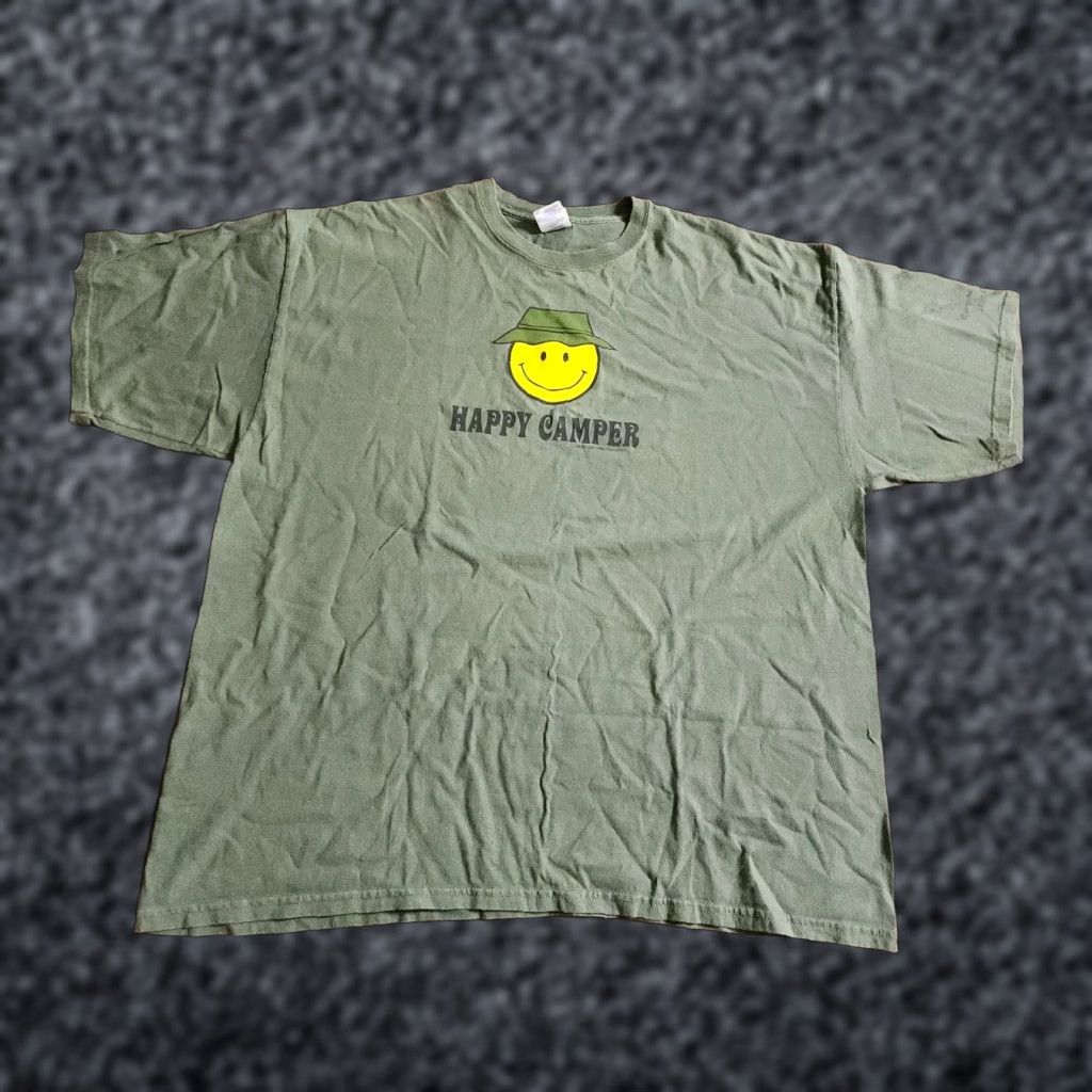 Camper VINTAGE Gilden T-Shirt Men 2XL Happy Camper 2001 Rainbow Springs FL Y2K Smiley Green Crew Neck Short Sleeve Size US XXL / EU 58 / 5 - 1 Thumbnail