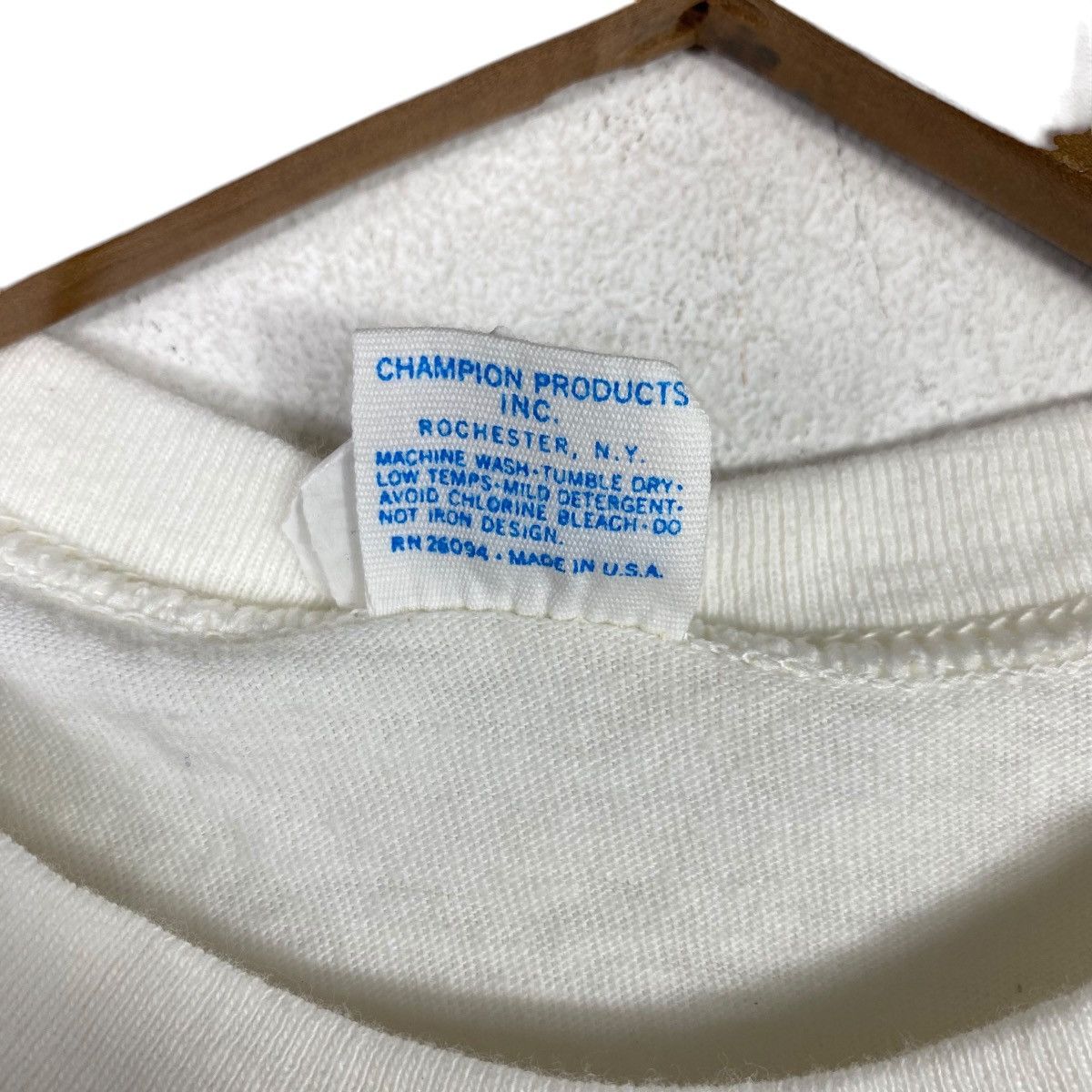 Champion × Vintage Vintage 70’ CHAMPION BAR TAG HARVARD Crest Logo Tee Shirt Size M / US 6-8 / IT 42-44 - 6 Thumbnail