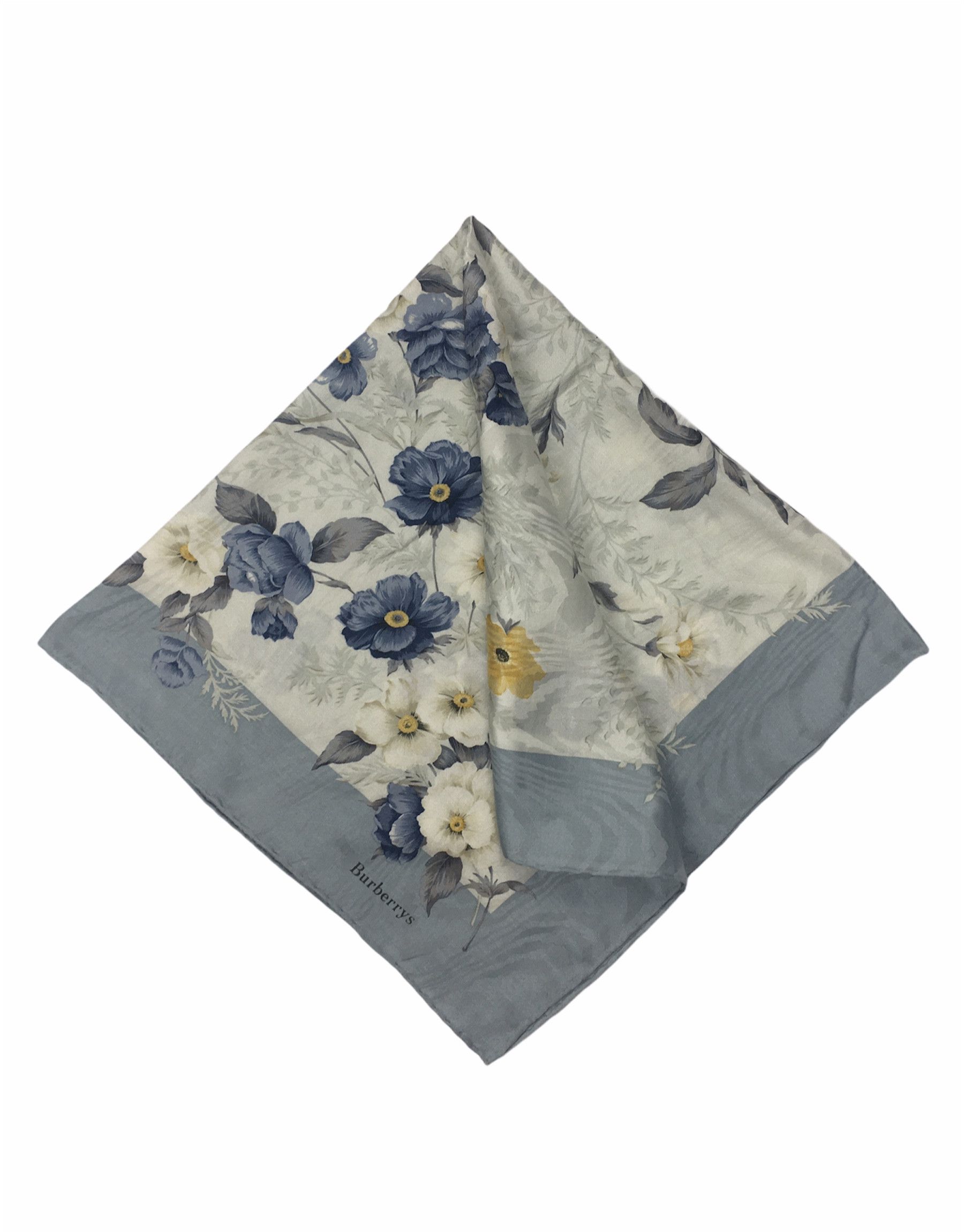 Burberry Vintage Burberrys Handkerchief Bandana Neckerchief HKC0032 Size ONE SIZE - 1 Thumbnail
