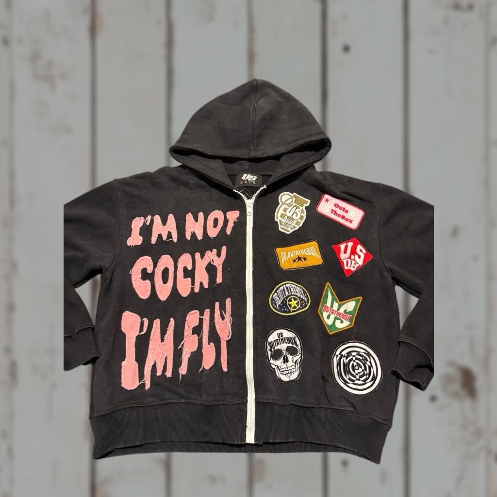 Vintage US Outa The Box I'm Fly Men's Black Zip Up Hoodie Size Small Hoodie Men Small Black Vintage? No, not vintage. Size US S / EU 44-46 / 1 - 1 Thumbnail