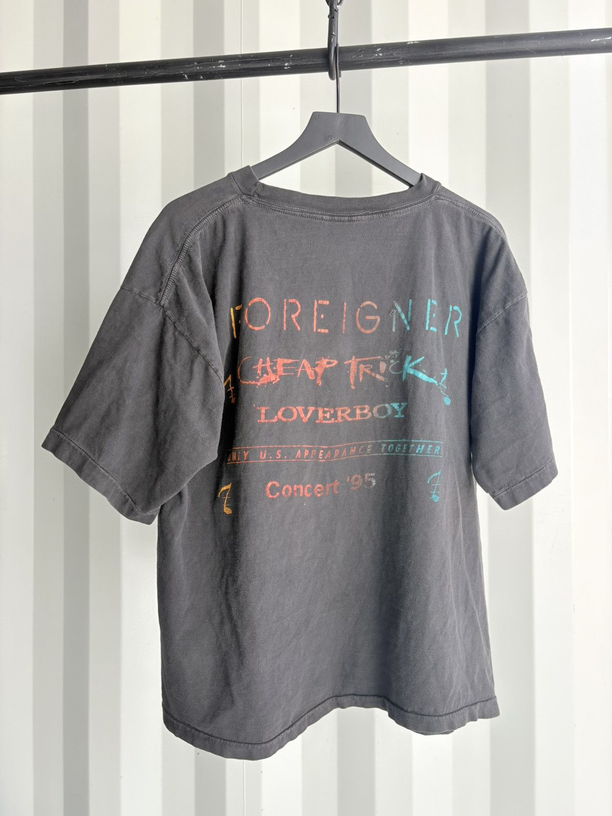 Band Tees Thrashed Foreigner Boxy Sun Faded Distressed ERD GRUNGE Size US XL / EU 56 / 4 - 2 Thumbnail