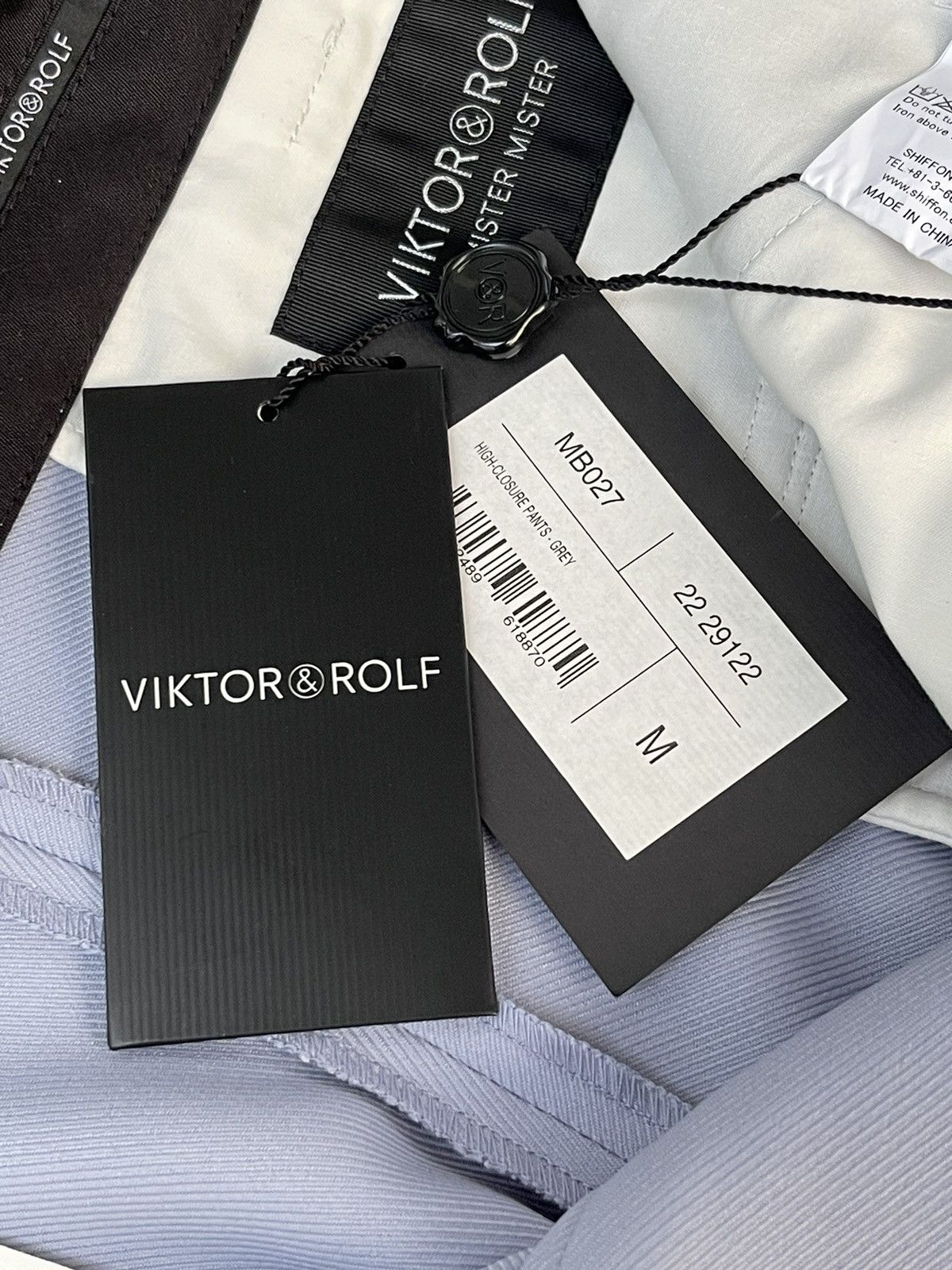 Viktor & Rolf !DS! SS22 Viktor & Rolf Pleat Detail High Closure Pants Size US 30 / EU 46 - 19 Thumbnail