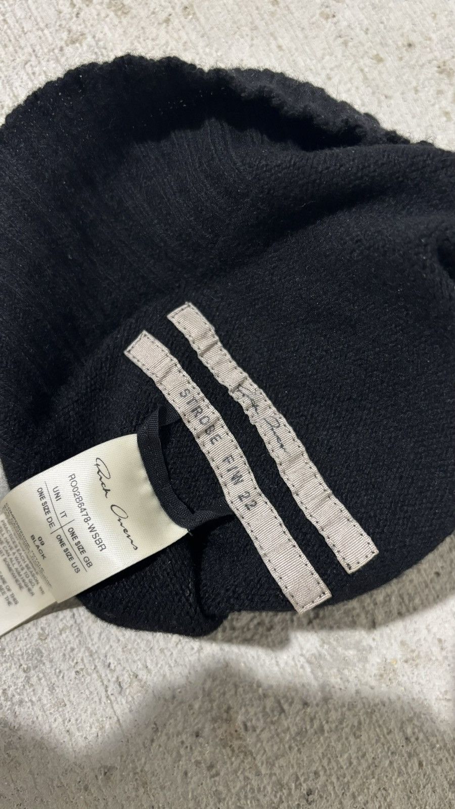 Rick Owens FW22 Strobe Gimp Balaclava Beanie Size ONE SIZE - 5 Thumbnail