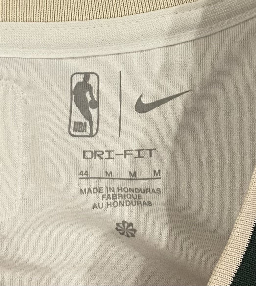 Nike Nike Giannis Antetokounmpo #34 Bucks Jersey Mens Size Medium Size US M / EU 48-50 / 2 - 2 Thumbnail