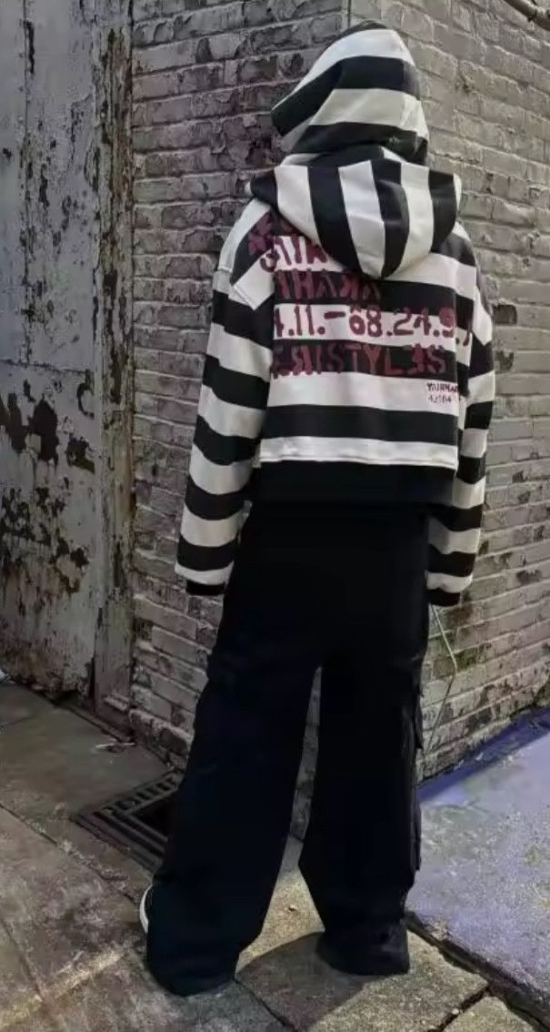 Other High Street Punk Color Block Scarf Niche Black Hoodie Size US L / EU 52-54 / 3 - 1 Thumbnail