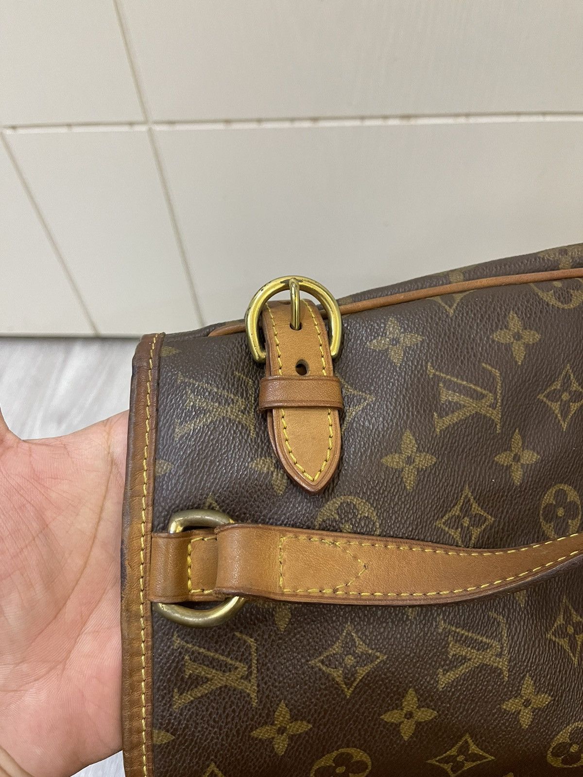 Louis Vuitton Louis Vuitton Batignolles leather handbag Size ONE SIZE - 6 Thumbnail