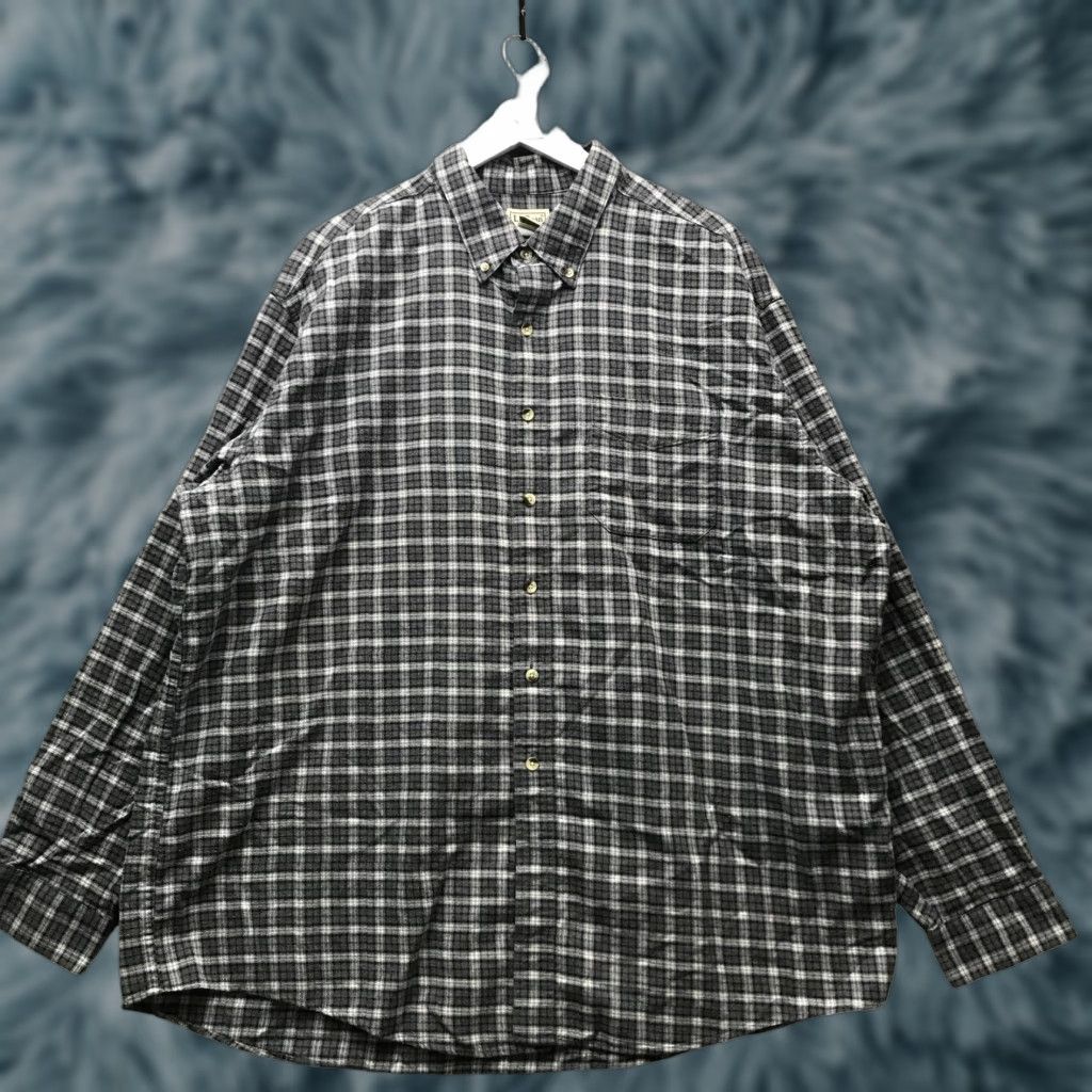 Vintage LL Bean Plaid Flannel Button-Down Shirt Mens 2XL Black Gray White 0 GPY7 Size US XXL / EU 58 / 5 - 1 Thumbnail