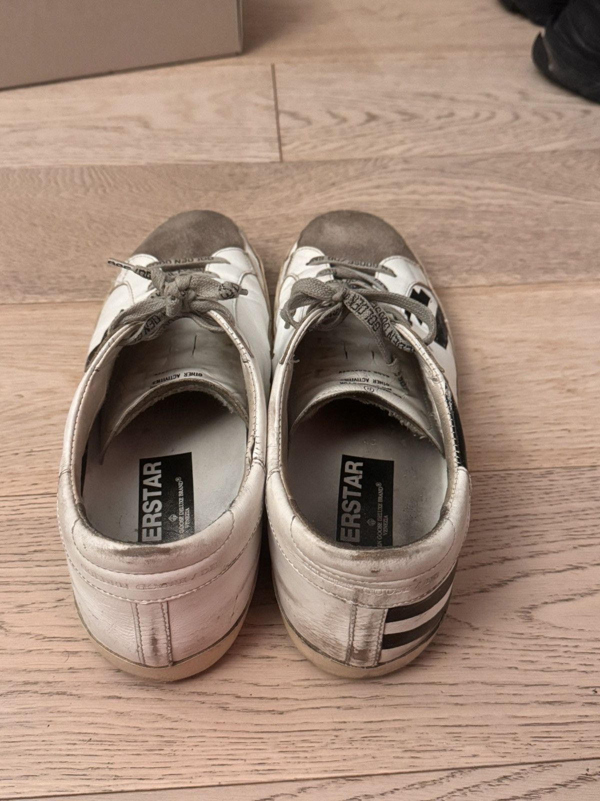 Golden Goose Golden Goose Superstar (Rarest-Discontinued) Size US 12 / EU 45 - 4 Thumbnail