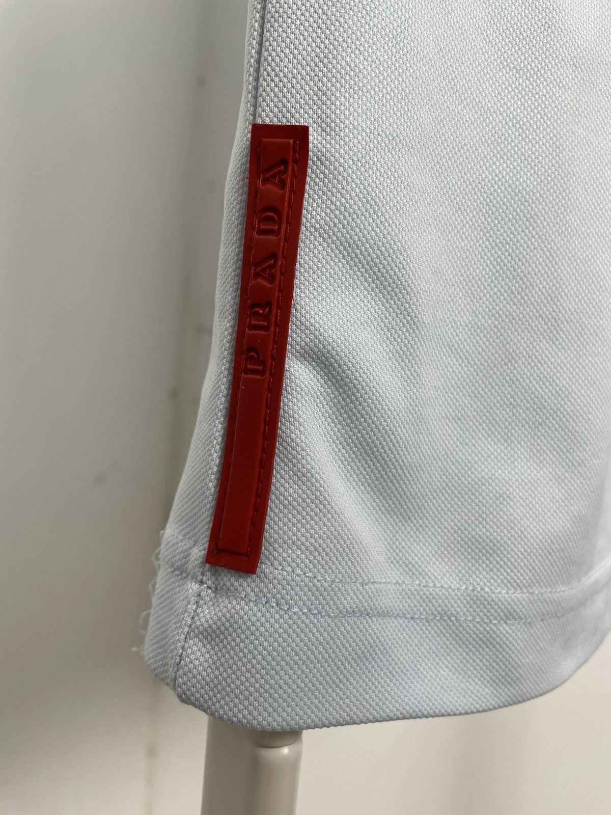Prada Prada t-shirt zip shoulder red tab Size US M / EU 48-50 / 2 - 3 Thumbnail