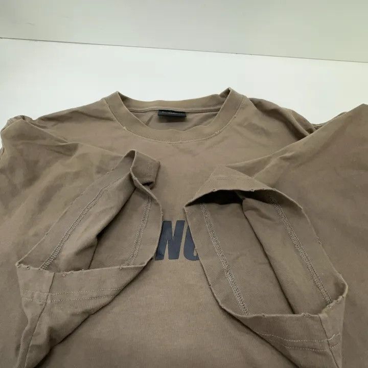 Balenciaga Balenciaga Balenciaga SS23 Distressed Logo Graphic Tshirt Size US XS / EU 42 / 0 - 8 Thumbnail
