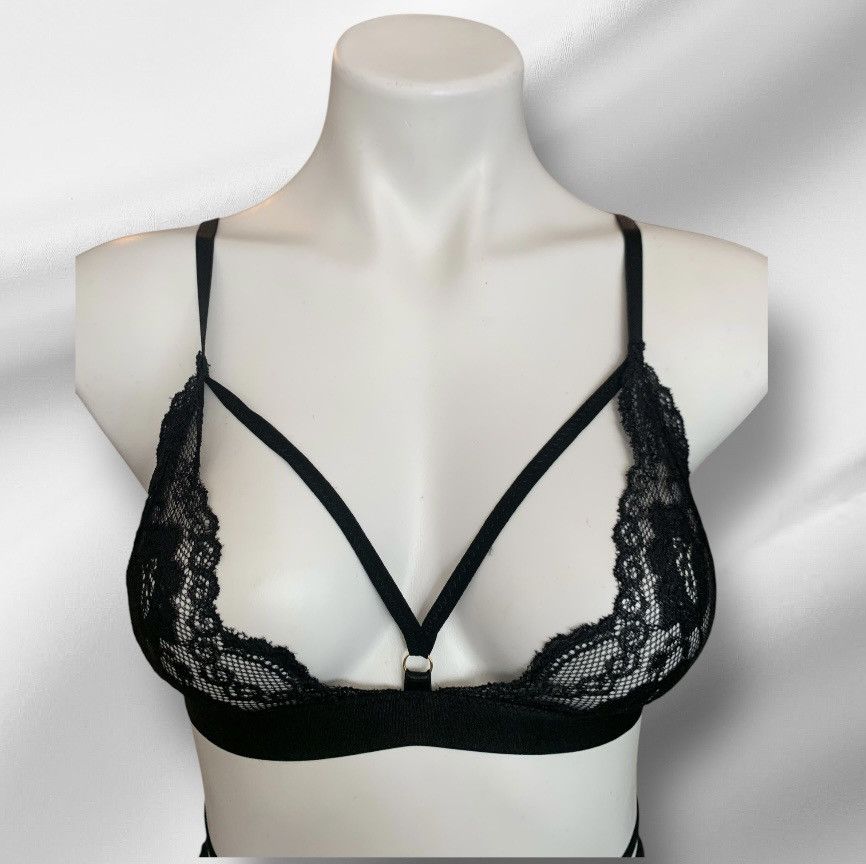 Designer NWOT 3 Piece Lingerie Set Black Lace Small Size S / US 4 / IT 40 - 4 Thumbnail