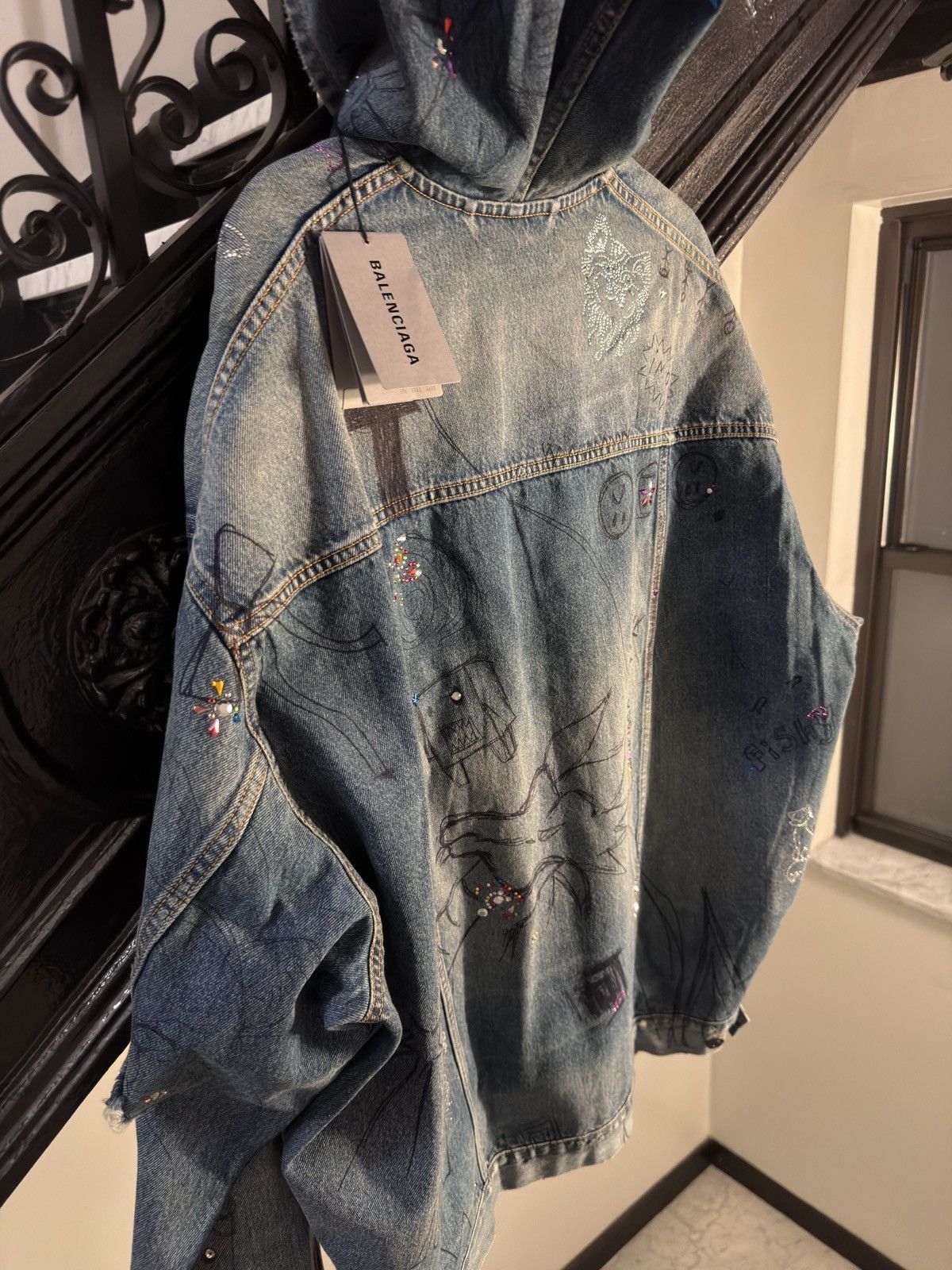 Balenciaga Balenciaga Rhinestone distressed scribble Size US L / EU 52-54 / 3 - 6 Thumbnail
