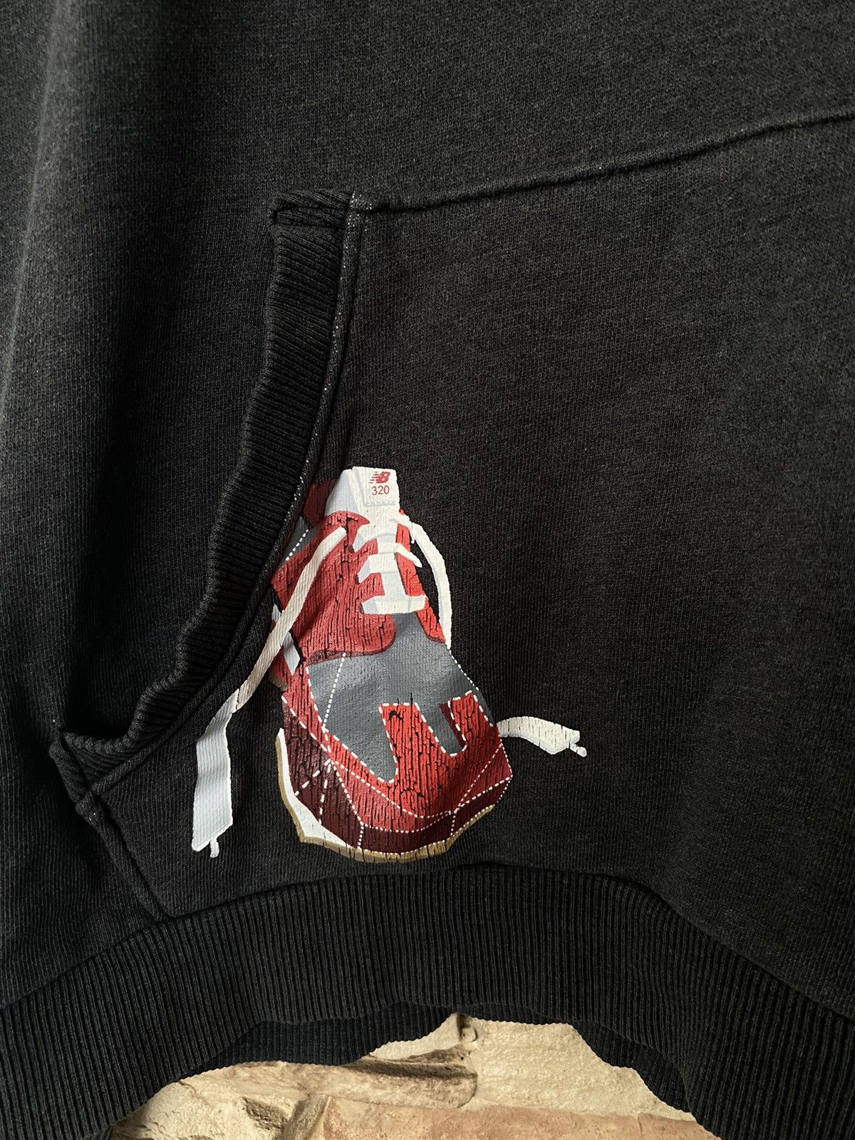 New Balance Vintage New Balance Shoes 320 Hoodie Sweater Size US M / EU 48-50 / 2 - 3 Thumbnail
