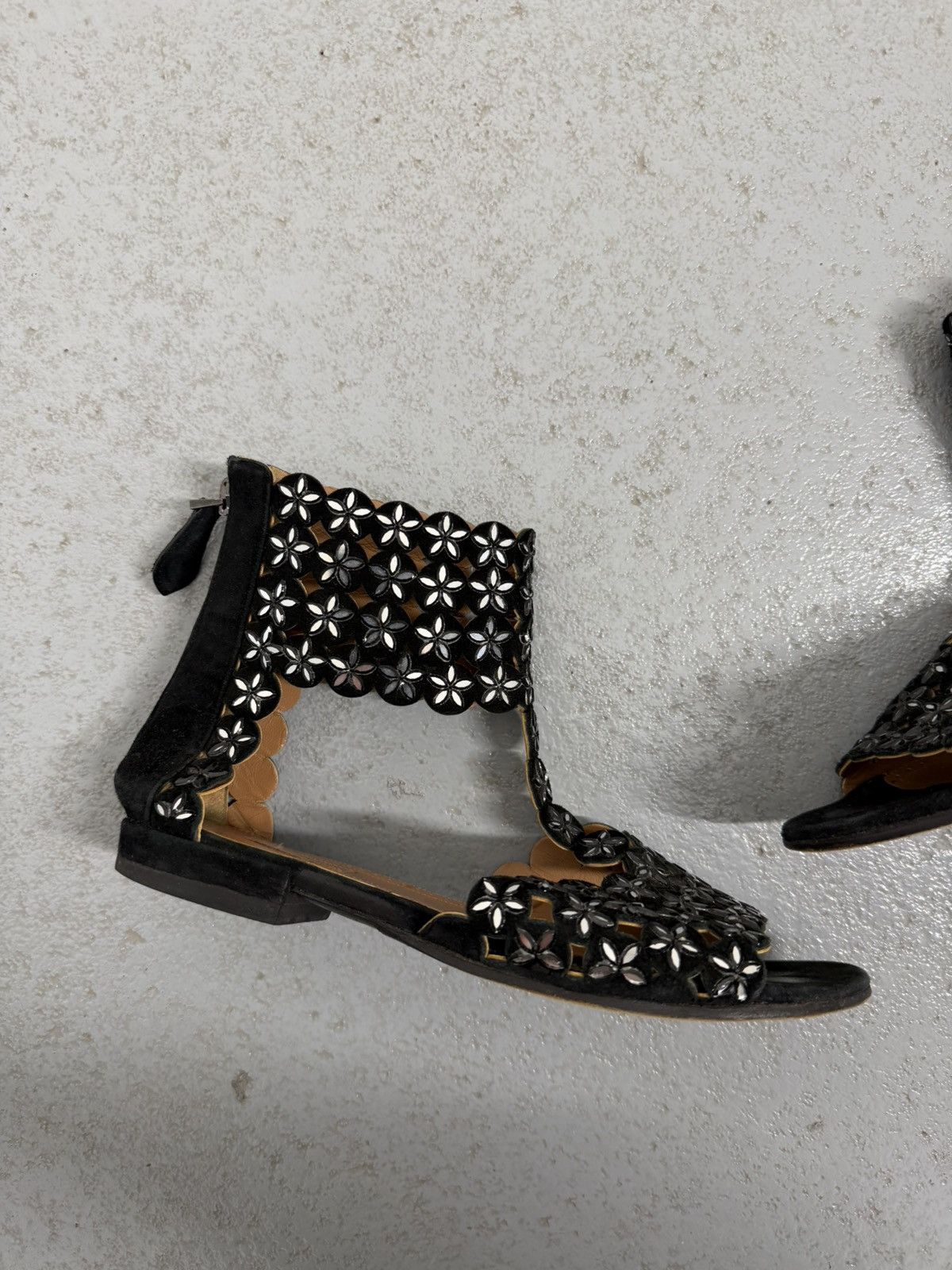 Alaia Alaïla Black Suede Gladiator Sandals Size US 7 / IT 37 - 3 Thumbnail