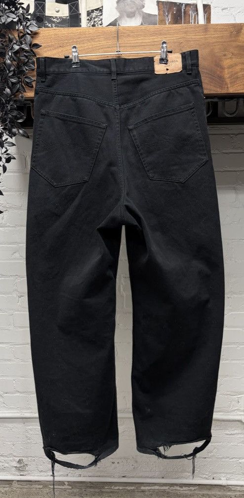 Balenciaga 2024 Balenciaga ‘Heel-Bite’ Heavyweight Wide Leg Black Denim Size US 34 / EU 50 - 4 Thumbnail