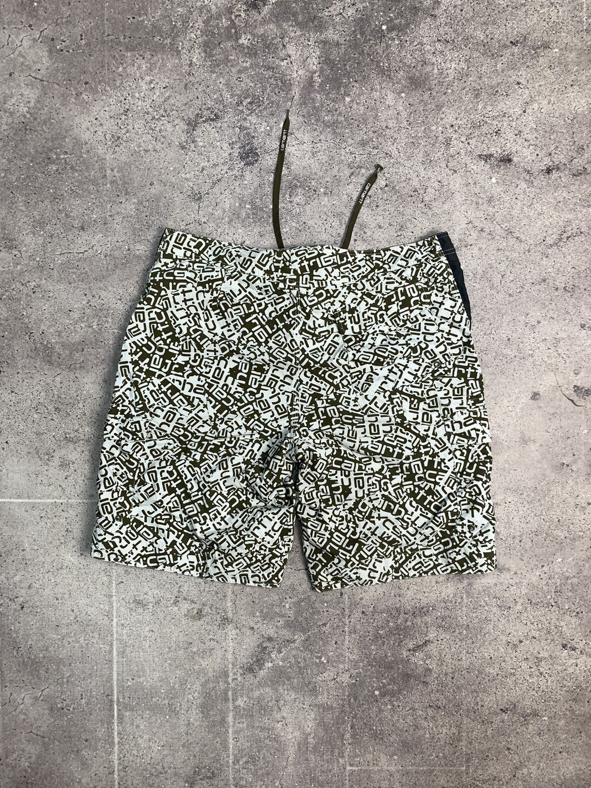 Carhartt × Vintage Vintage Short Carhartt Y2K sk8 faded streetwear style Size US 34 / EU 50 - 16 Thumbnail