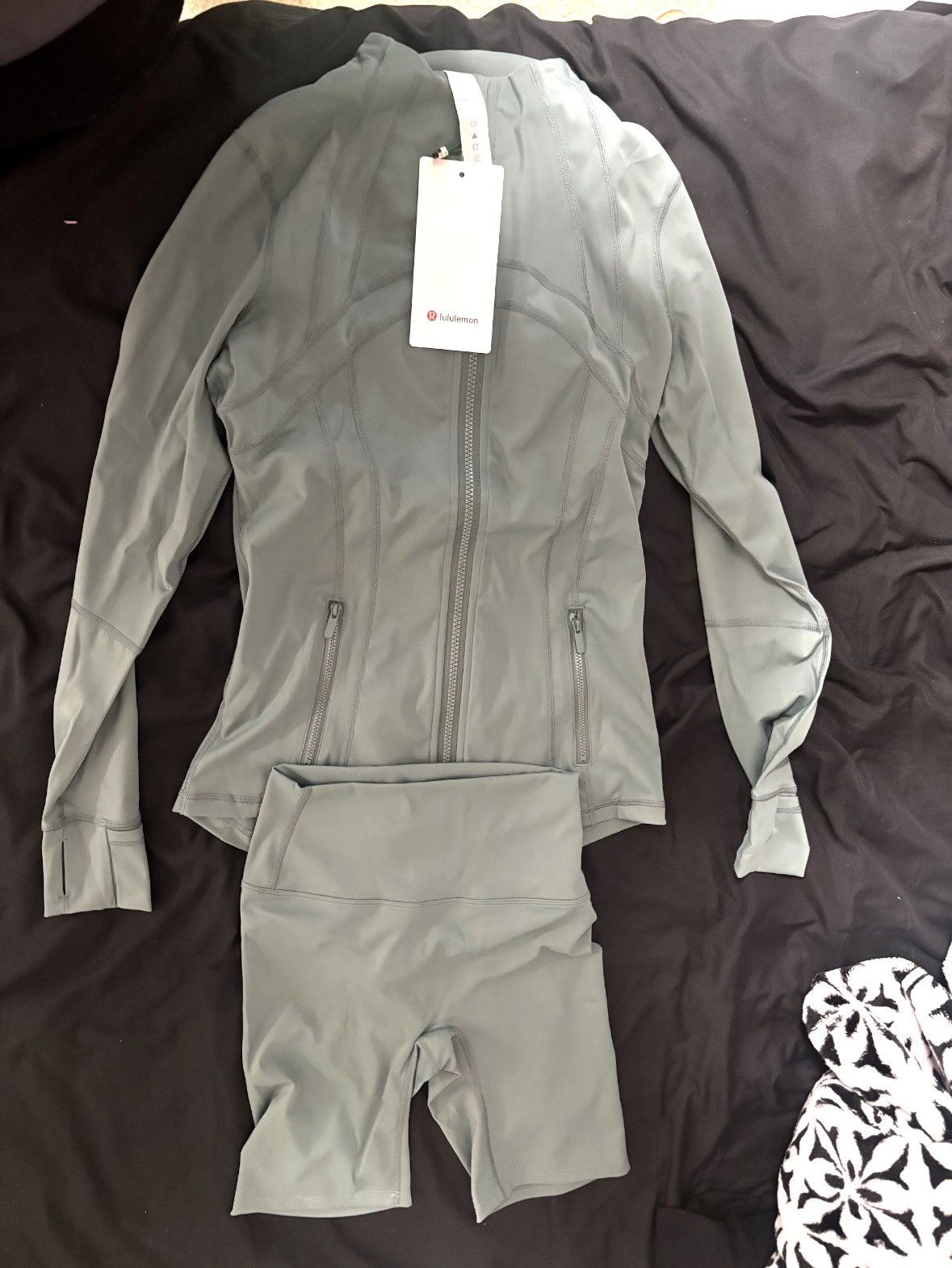 Lululemon lululemon set Size 27" / US 4 / IT 40 - 2 Thumbnail