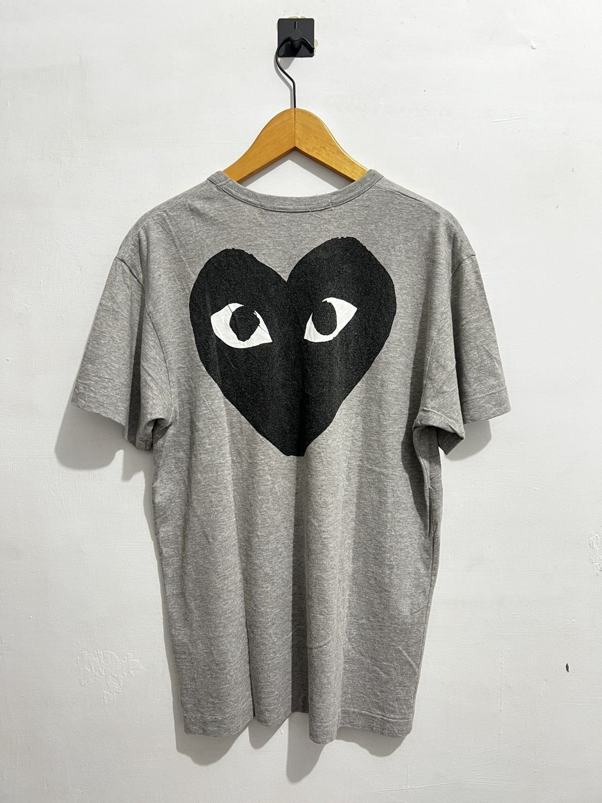 Comme des Garcons Comme Des Garcons Play Words Grey T-Shirt Size US XL / EU 56 / 4 - 3 Thumbnail
