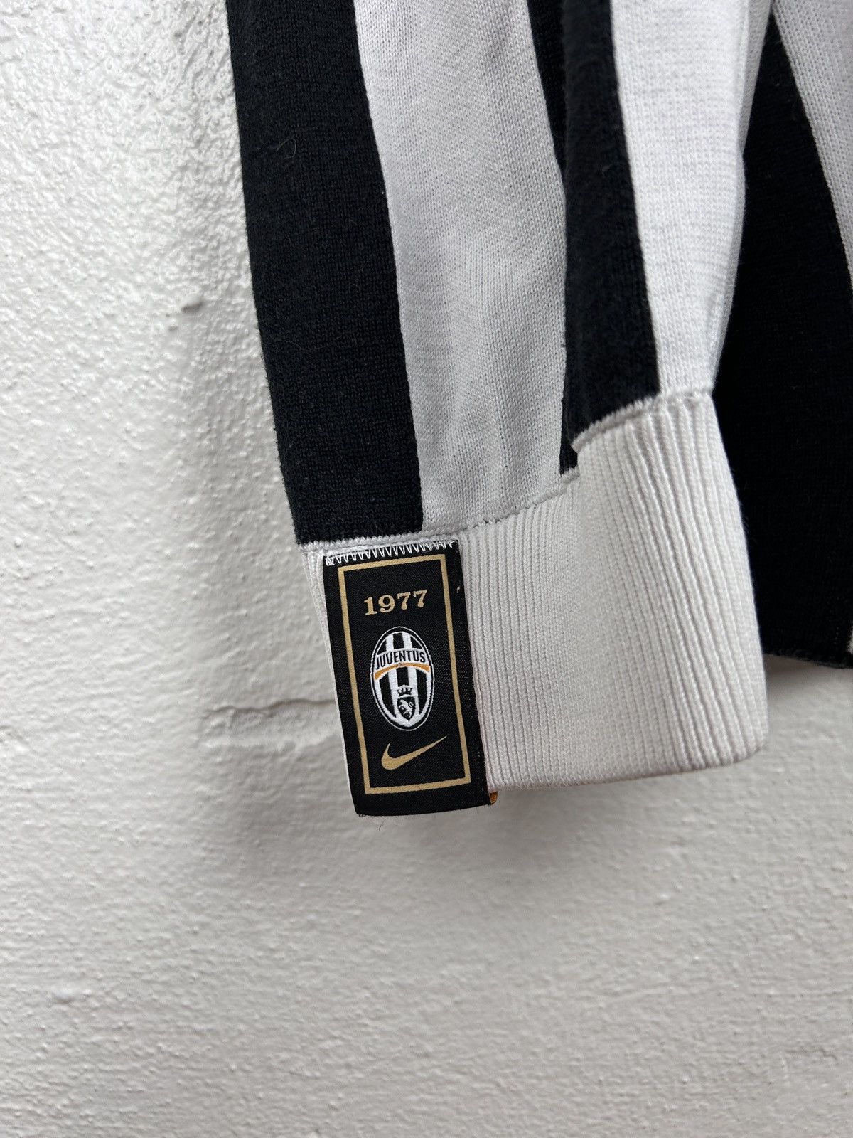 Nike 00s Vintage Nike Juventus 1976/77 Inspired Soccer Jersey Size US XL / EU 56 / 4 - 6 Thumbnail