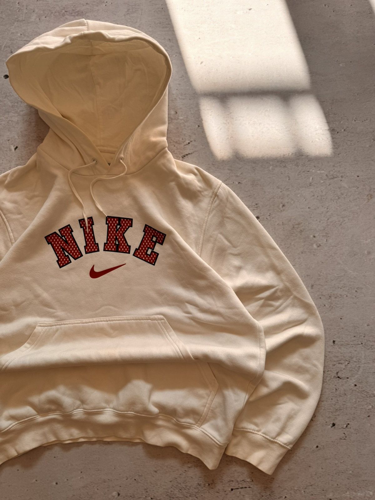 Nike × Vintage NIKE VINTAGE CENTER LOGO OVERSIZE BOXY HOODIE Size US M / EU 48-50 / 2 - 3 Thumbnail