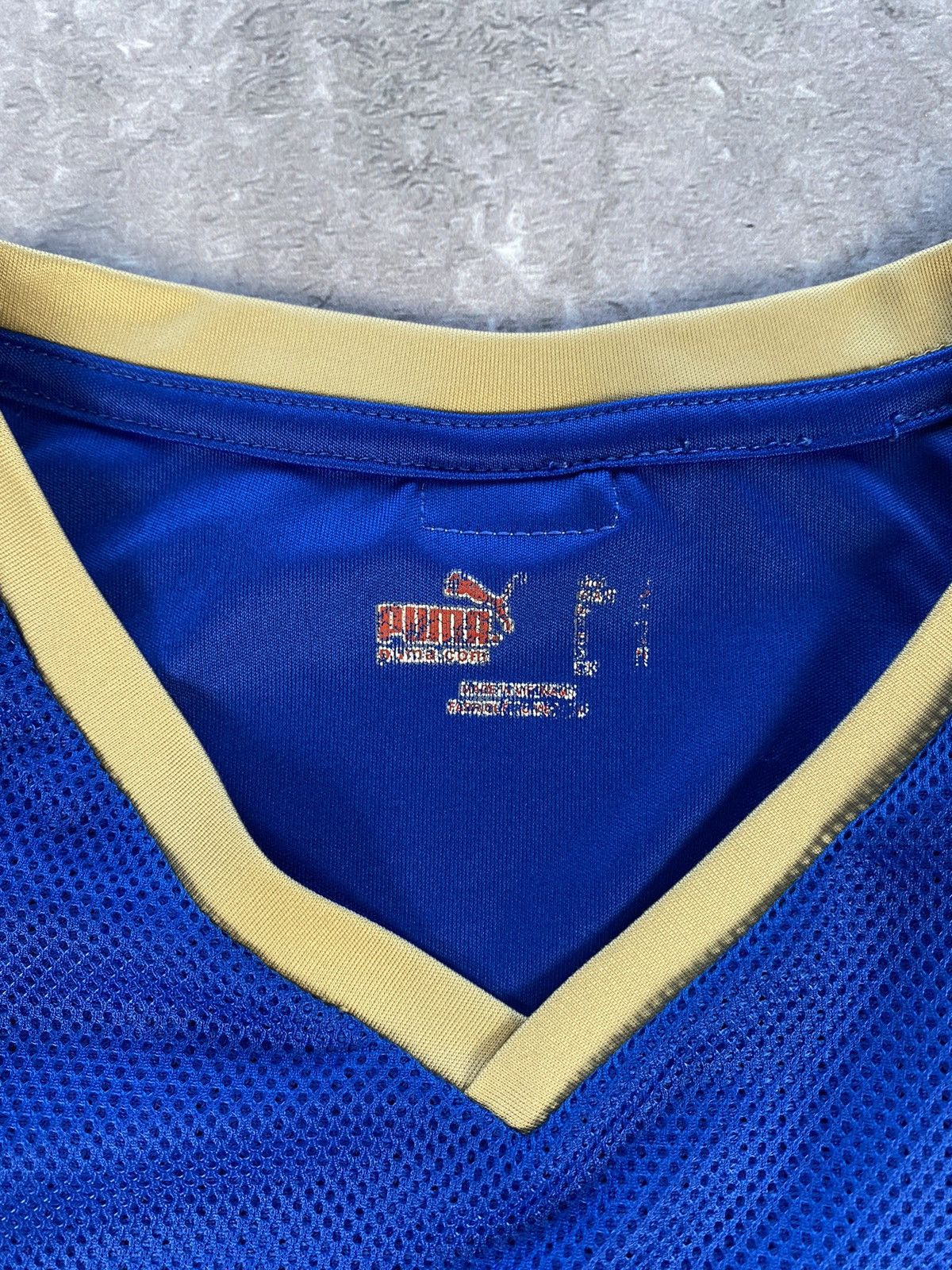Puma × Vintage Puma Italy National Team 2007-09 Home Shirt Soccer Jersey Size US M / EU 48-50 / 2 - 4 Thumbnail