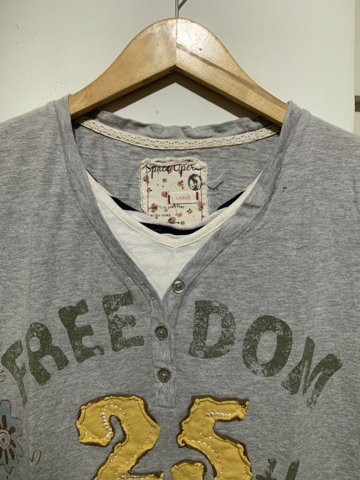 Japanese Brand Japanese Freedom 25th Patch Poem Tee Shirt Size US M / EU 48-50 / 2 - 9 Thumbnail