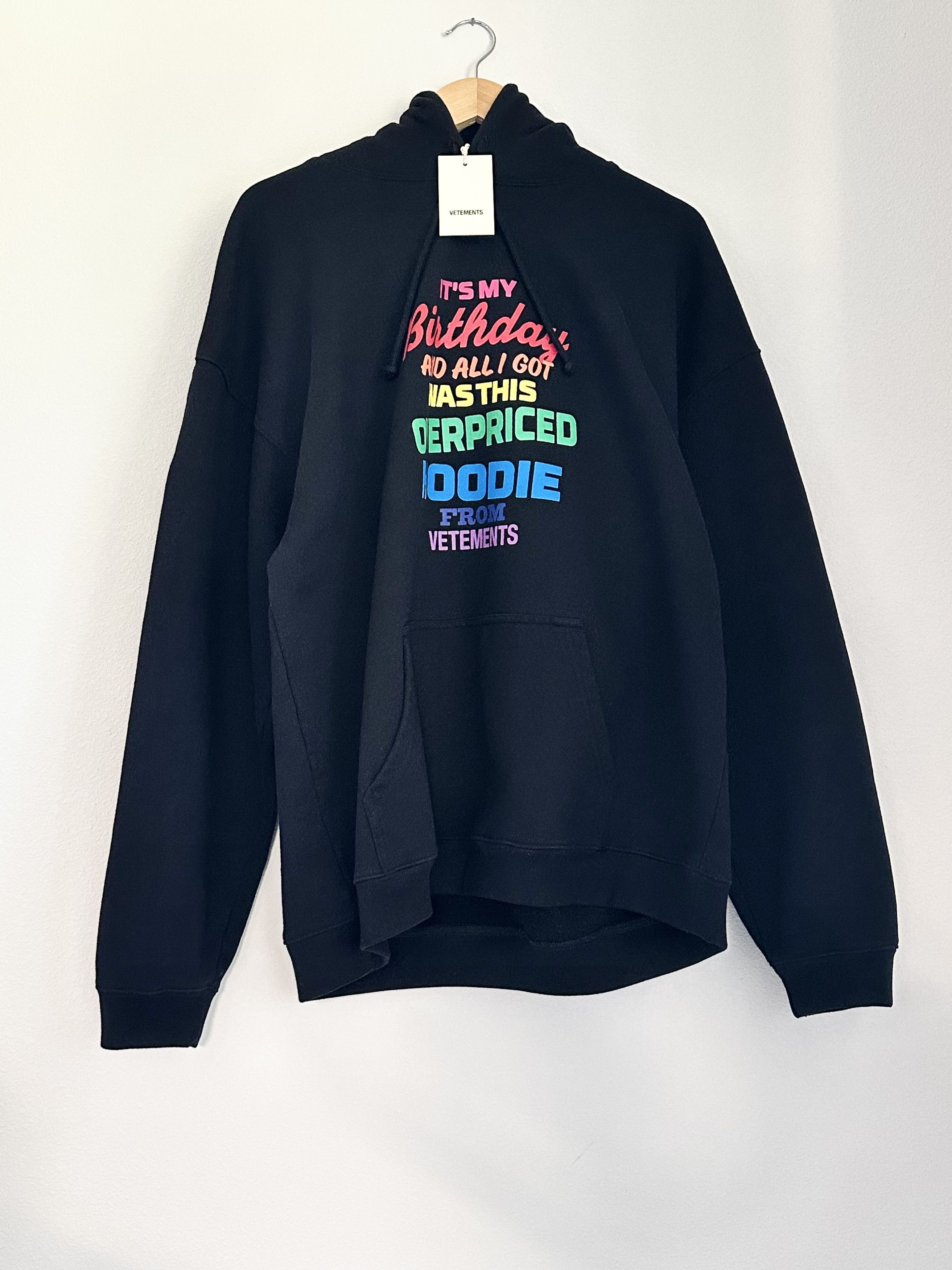 Vetements birthday outlet sweater