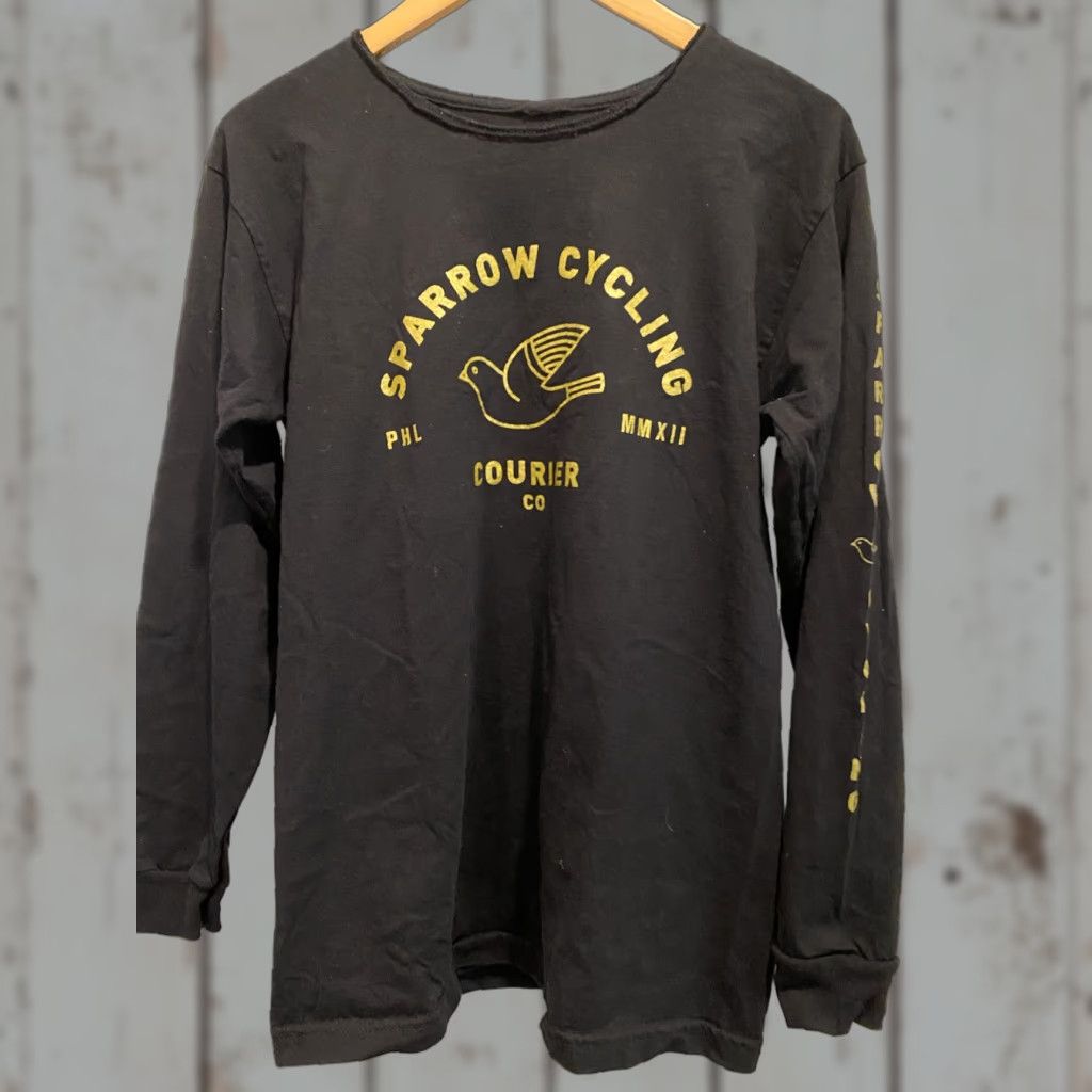 Vintage Mens Medium Sparrow Cycling Courier Delivery PHI Philadelphia Black Long Sleeve Shirt Mens Medium Black Slim Cotton Round Neck Size US M / EU 48-50 / 2 - 1 Thumbnail