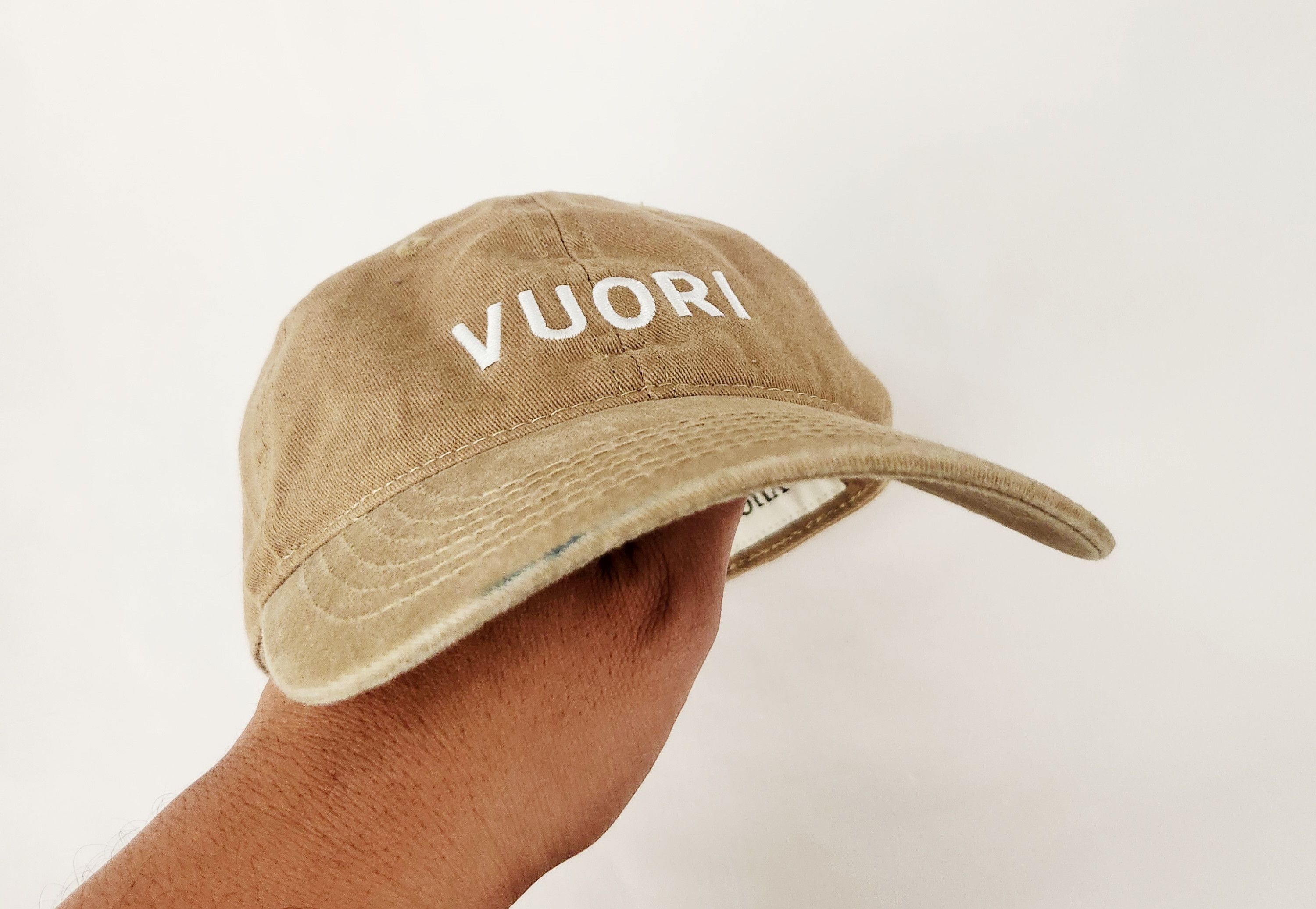 Vuori Vuori Hat Spell Out Ball Cap Khaki Brown Camel Embroidered Size ONE SIZE - 2 Thumbnail