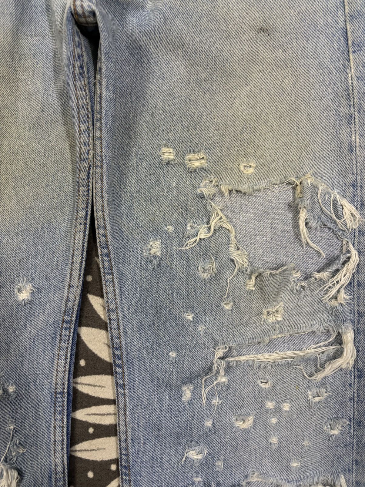Levi's Vintage 90s Levis 501 Rusty Mud Wash Distressed Grunge Jeans Size US 31 - 7 Thumbnail