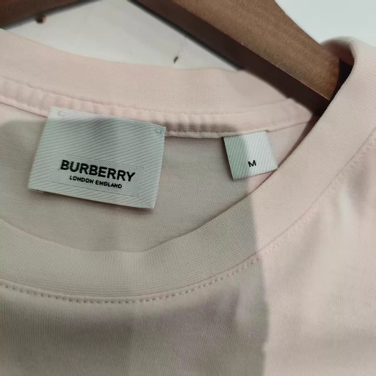 Burberry Burberry Pink Embroidered Logo M 99 New Size M / US 6-8 / IT 42-44 - 3 Thumbnail