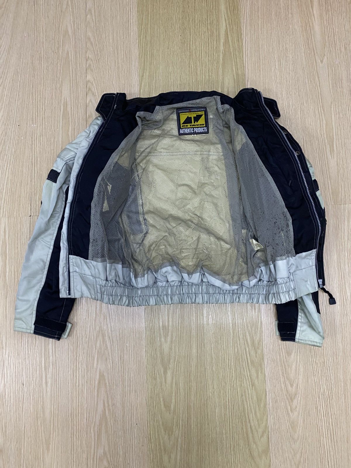 Goretex Rs taichi goretex japan padded biker jacket Size US M / EU 48-50 / 2 - 3 Thumbnail