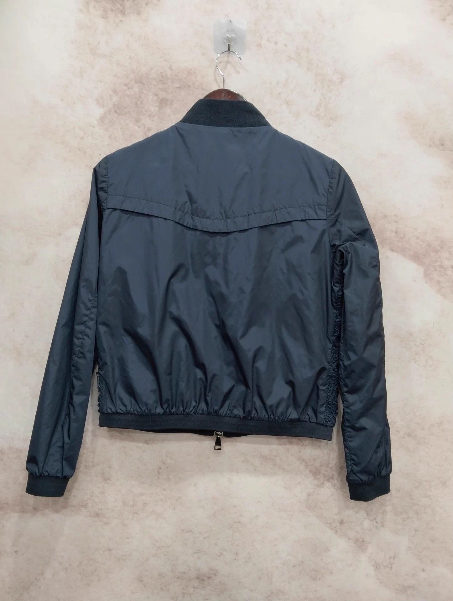 Moncler Moncler 2 Jacket Size M / US 6-8 / IT 42-44 - 2 Thumbnail