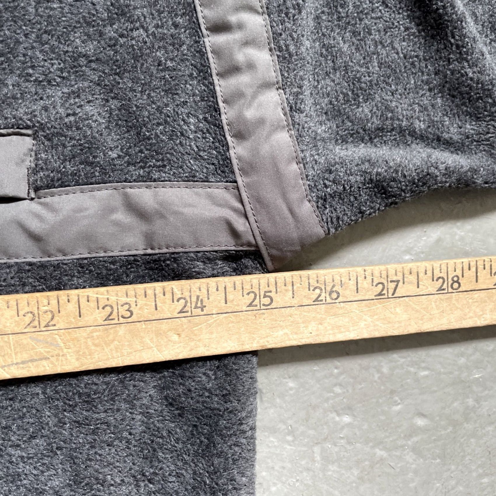 Vintage VINTAGE Stussy Fleece Pullover Crewneck Sweatshirt L Gray 1990s-2000s Skateboarding Hip Hop USA 90s Streetwear Mens Womens Size US L / EU 52-54 / 3 - 4 Thumbnail