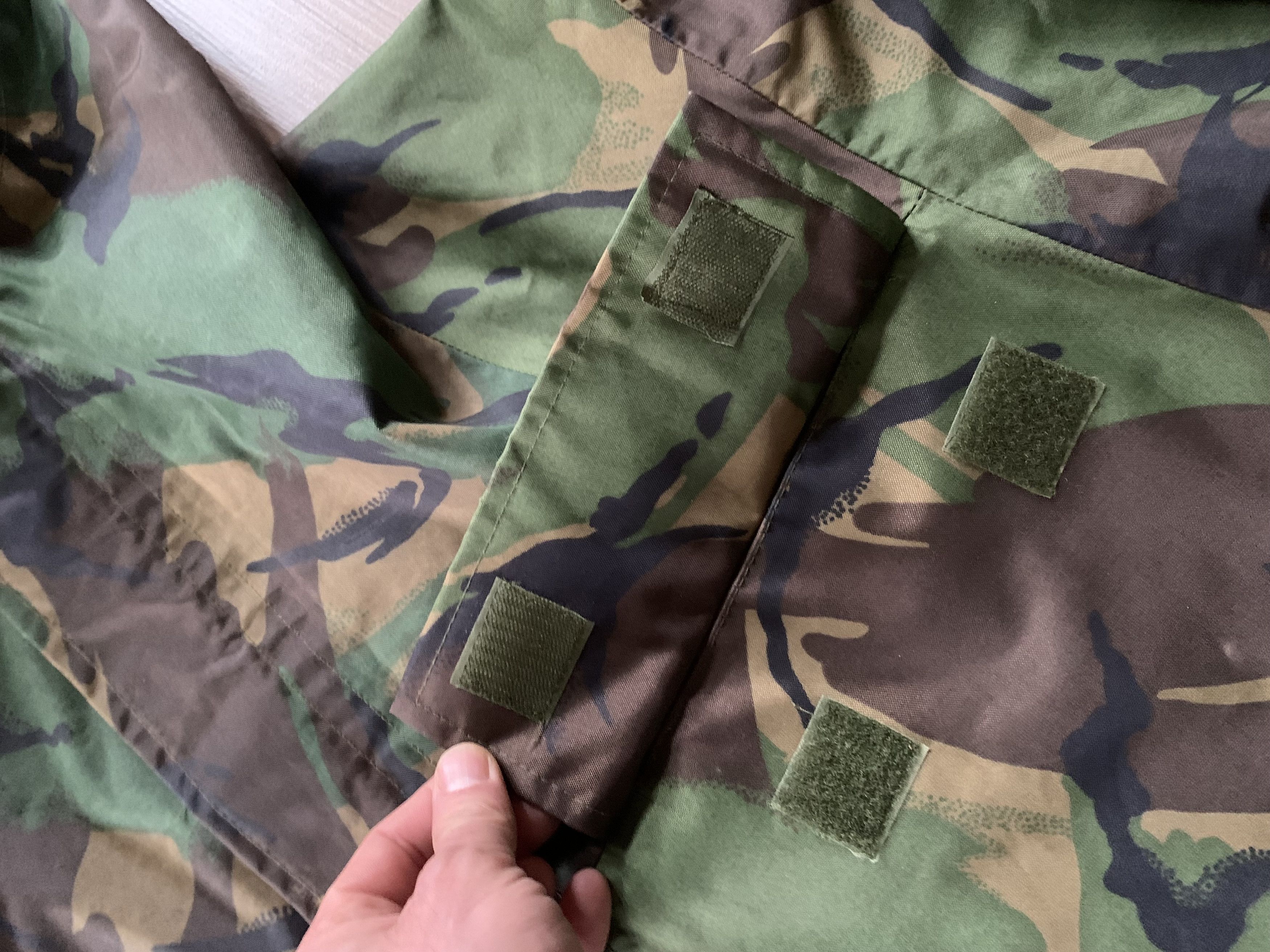 Vintage Vintage NATO Waterproof Military Camo Jacket Size US XL / EU 56 / 4 - 6 Thumbnail