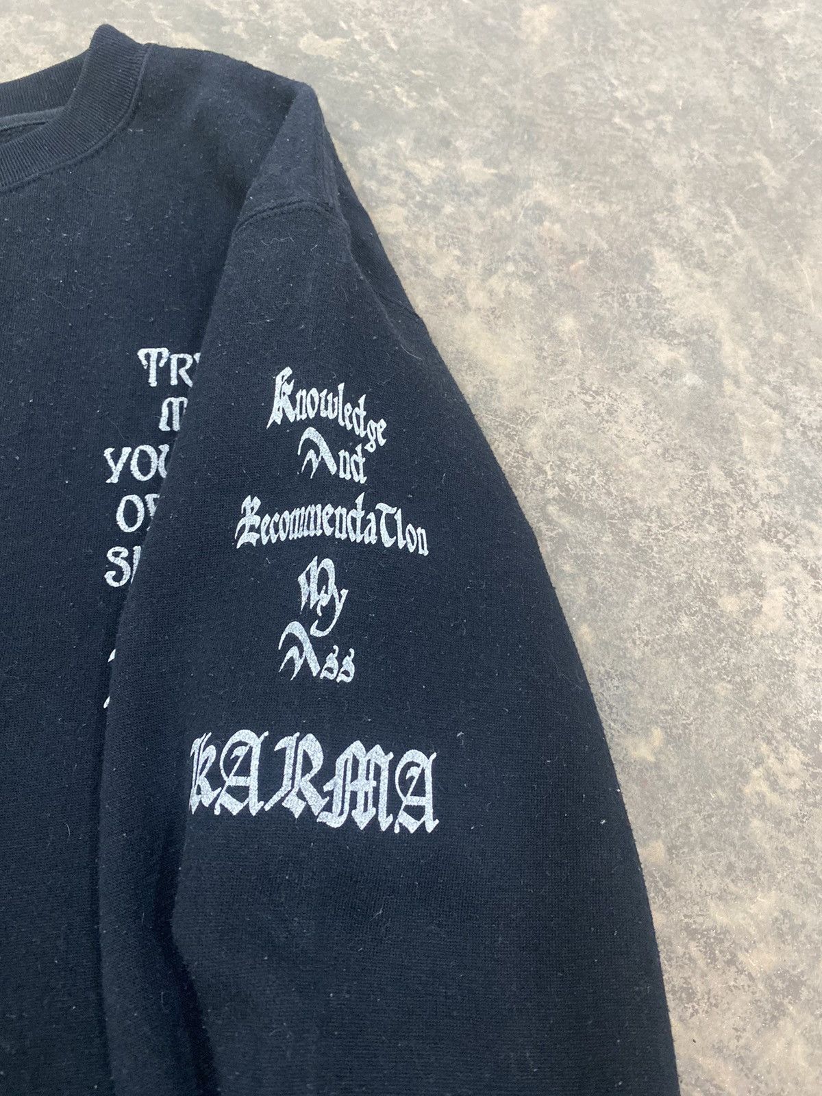Vintage KARMA JAPAN PUNK LGB SWEATSHIRT Y2K Size US L / EU 52-54 / 3 - 10 Thumbnail