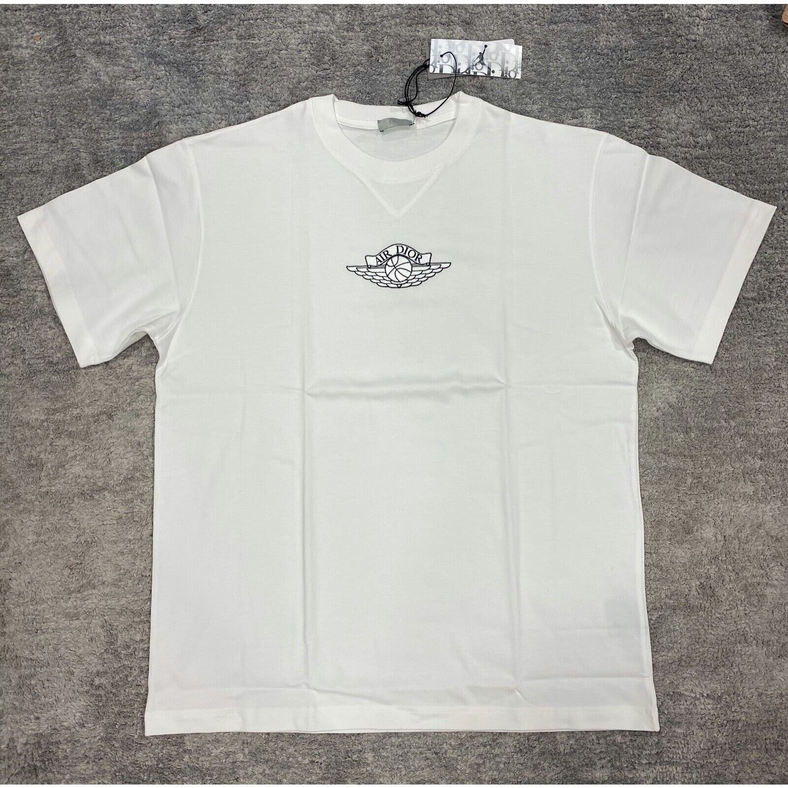 Dior Air Dior Jordaan Wings Basketball Cotton Tee T-shirt XL Size US XL / EU 56 / 4 - 2 Thumbnail