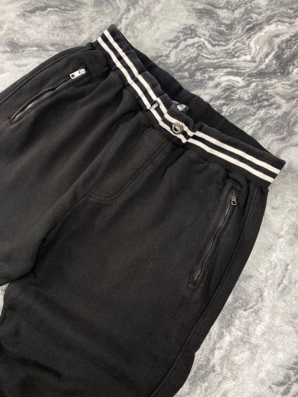 Dolce & Gabbana Dolce & Gabbana Metal Logo Sweatpants Size US 34 / EU 50 - 2 Thumbnail