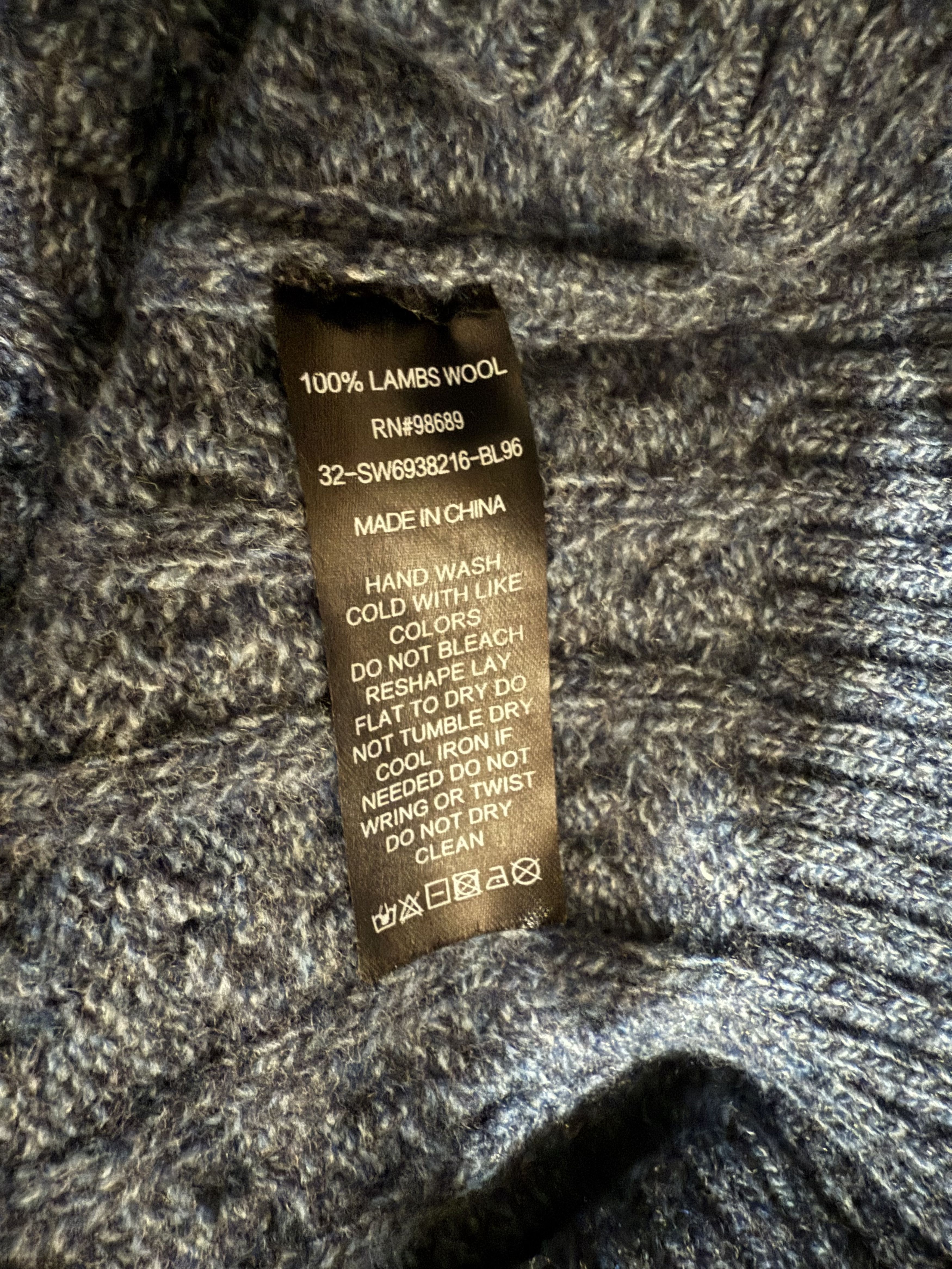 Todd Snyder Todd Snyder navy blue 100% lambs wool sweater Size US S / EU 44-46 / 1 - 4 Thumbnail