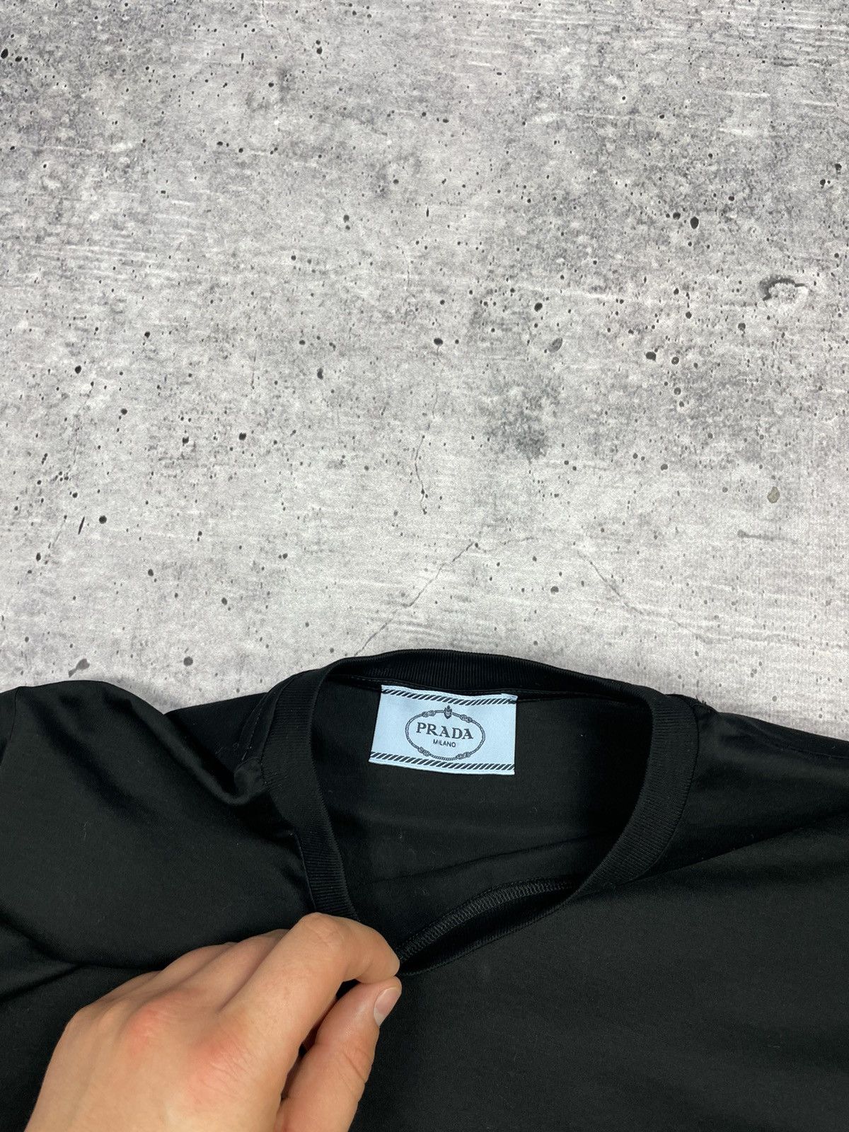 Prada Vintage Prada Milano Black Classic Luxury Rare T- Shirt Tee Size XS / US 0-2 / IT 36-38 - 8 Thumbnail