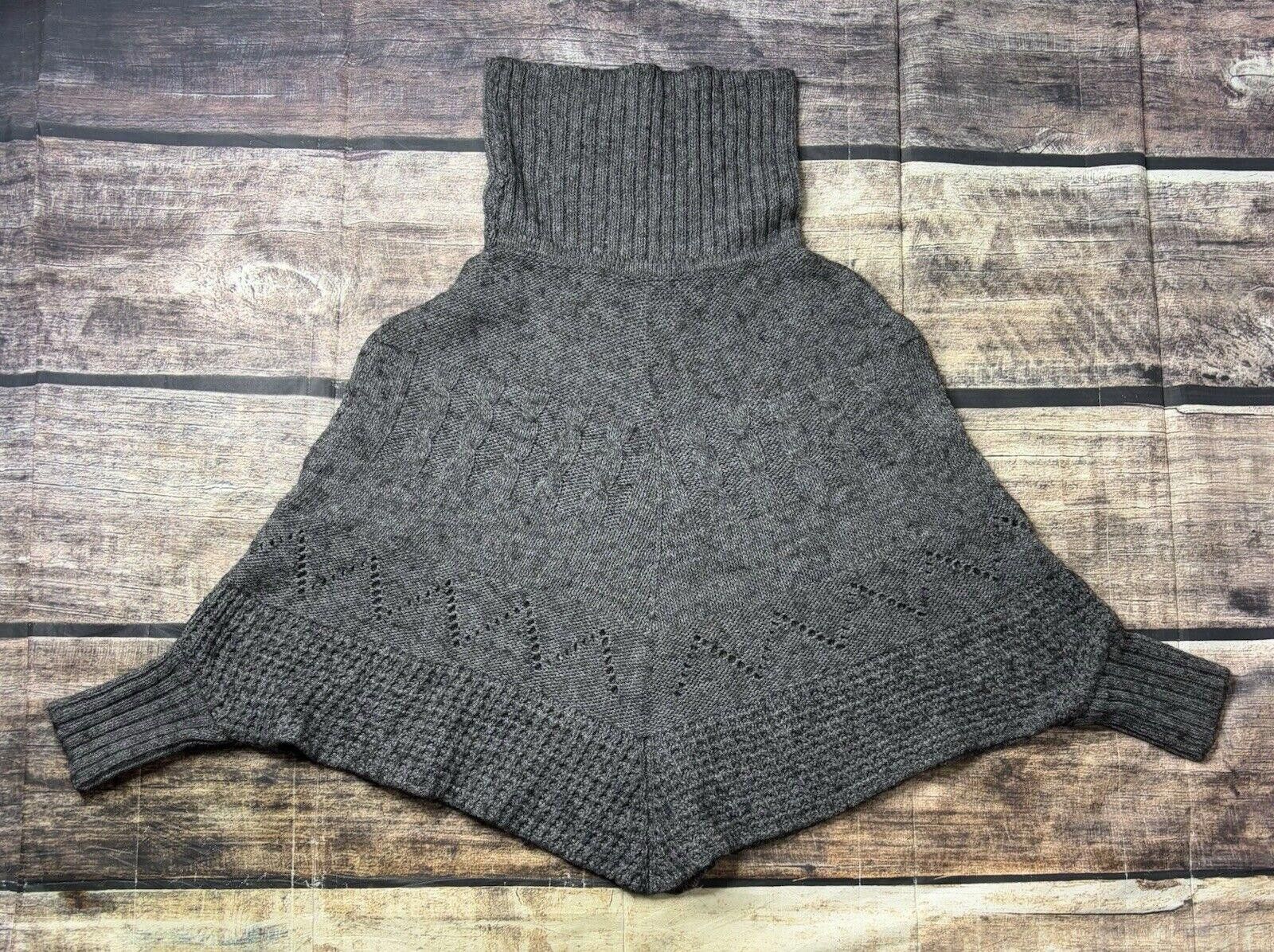 Other Maison Pholya Poncho Sweater Women's S/M Wool Alpaca Italy Size S / US 4 / IT 40 - 3 Thumbnail