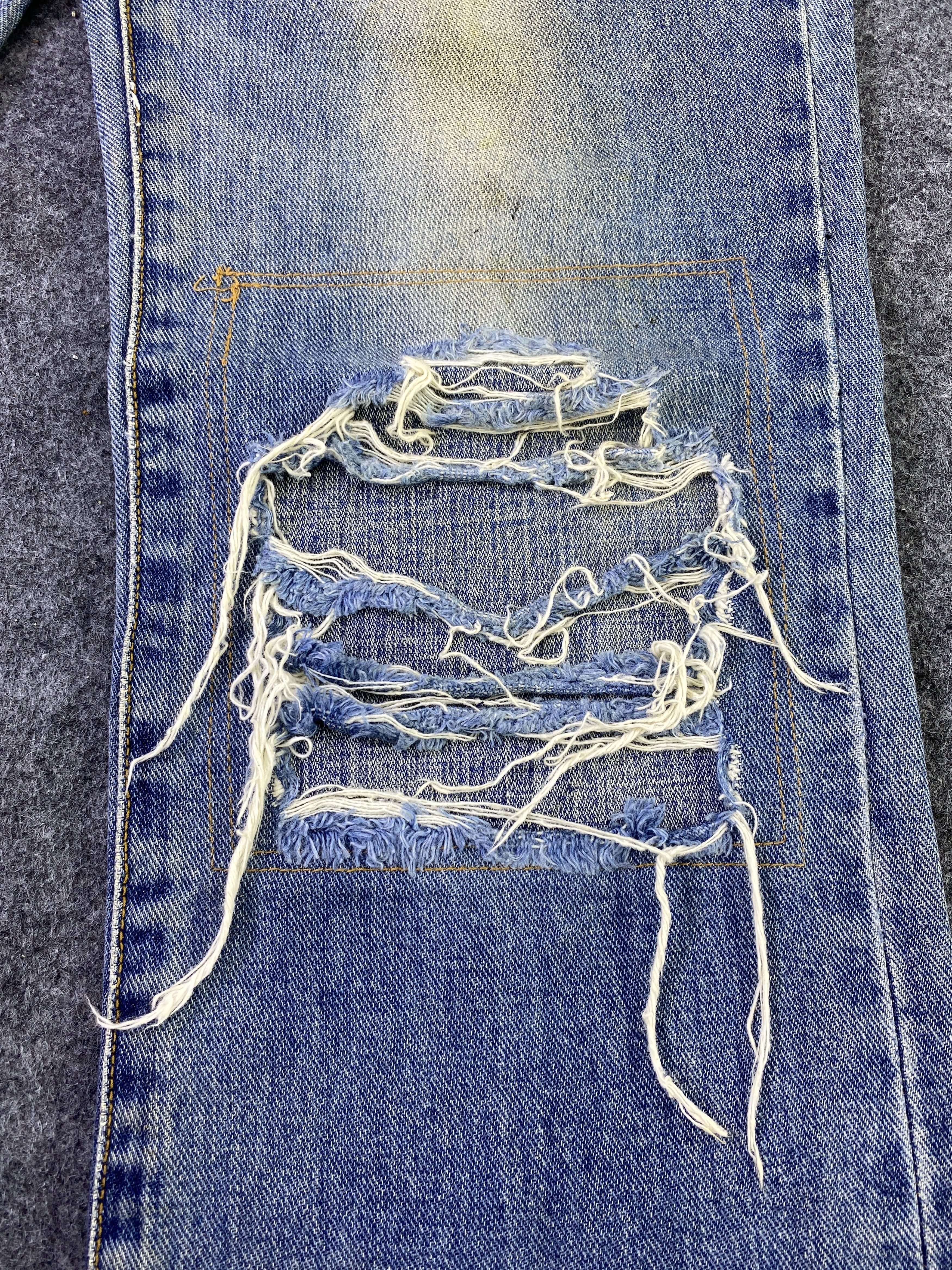 Japanese Brand Hard Edge Distressed Blue Wash Jeans - J965 Size US 30 / EU 46 - 17 Thumbnail