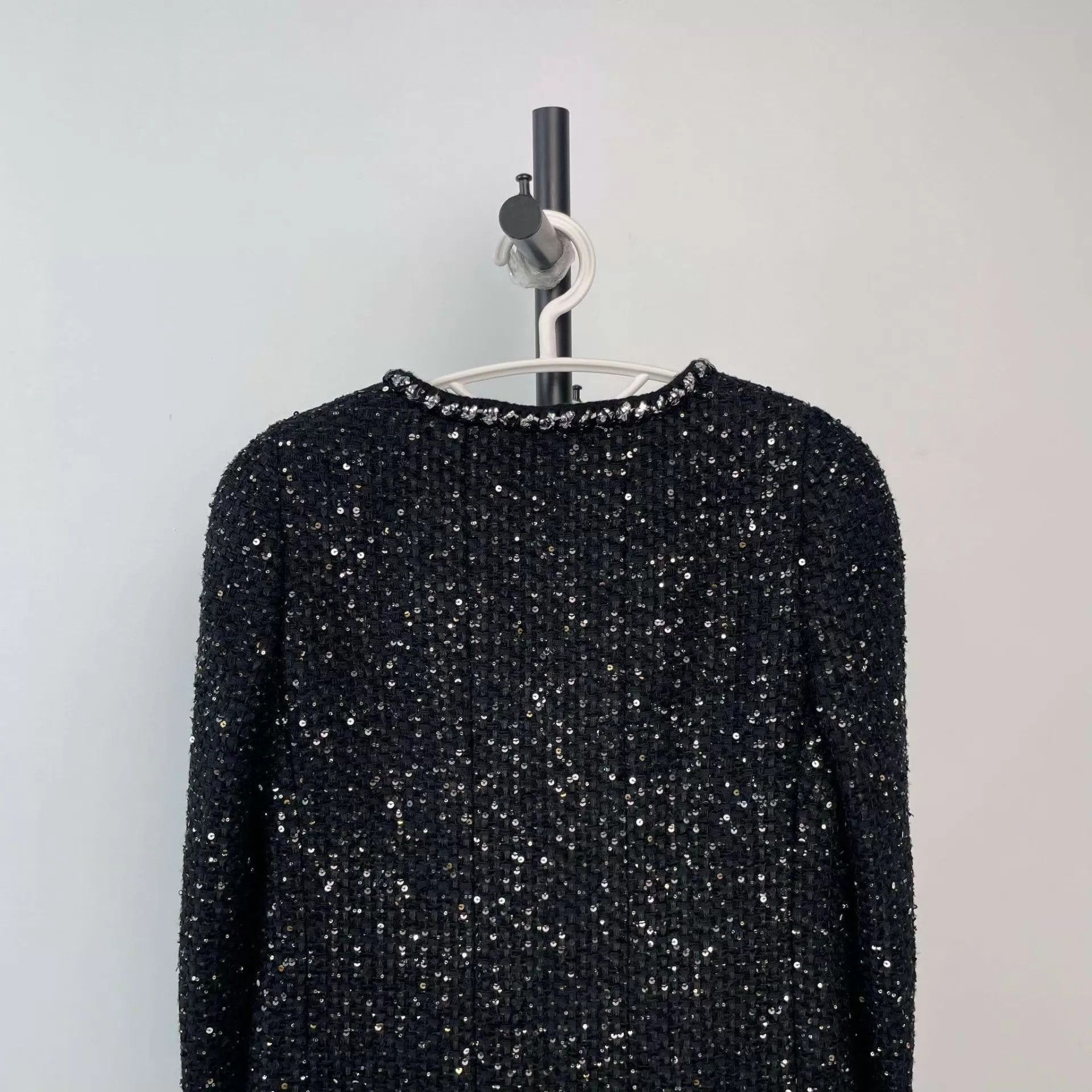 Chanel Chanel sequin b&w trim woven jacket size 36 Size XS / US 0-2 / IT 36-38 - 7 Thumbnail