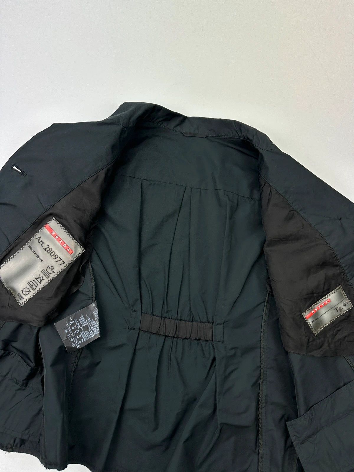 Prada Prada Sport SS2007 Black Cropped Nylon Blazer Jacket Size M / US 6-8 / IT 42-44 - 10 Thumbnail