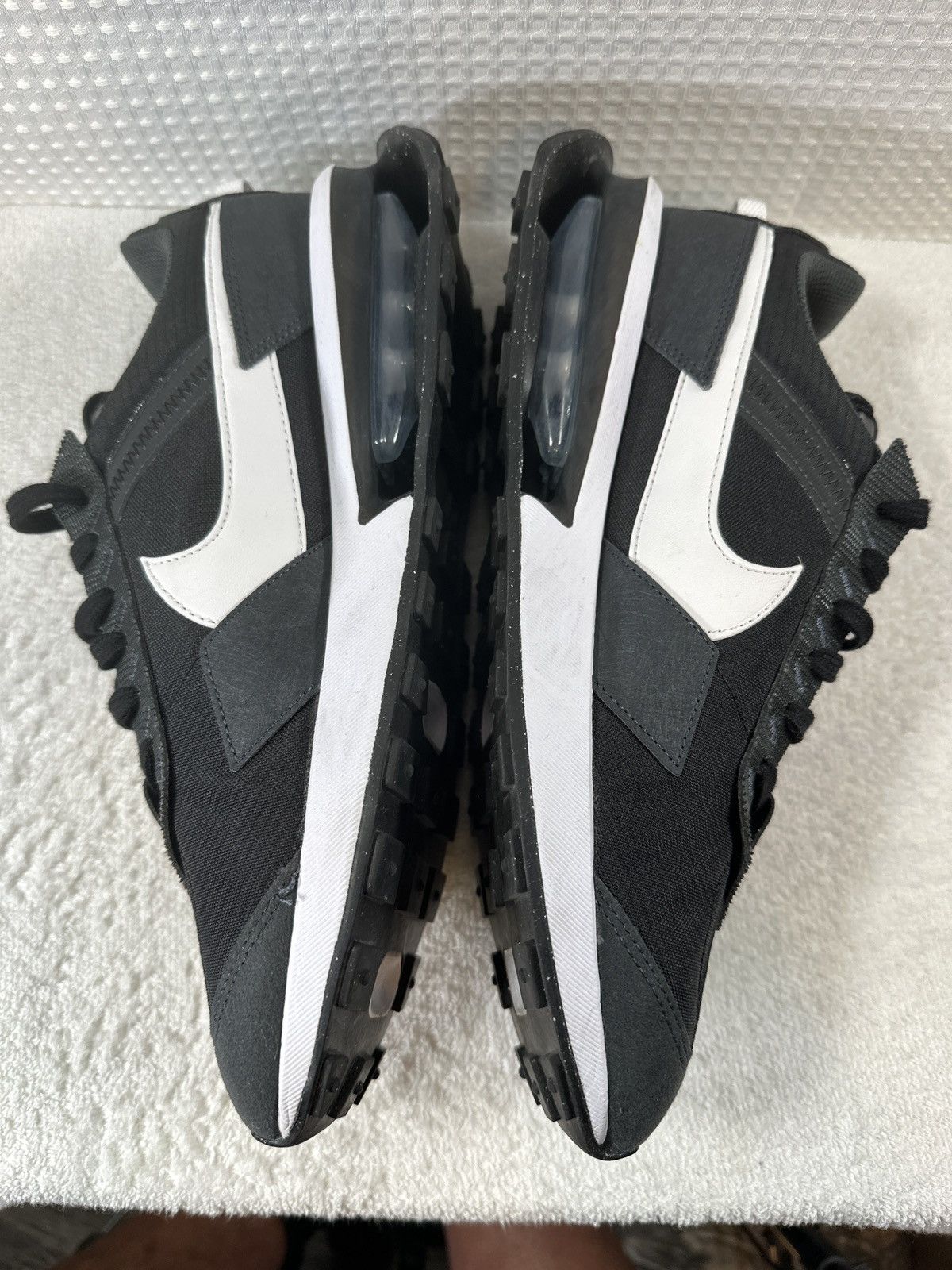 Nike Nike Men's Air Max Pre-Day 'Black' Shoes Size US 11 / EU 44 - 7 Thumbnail