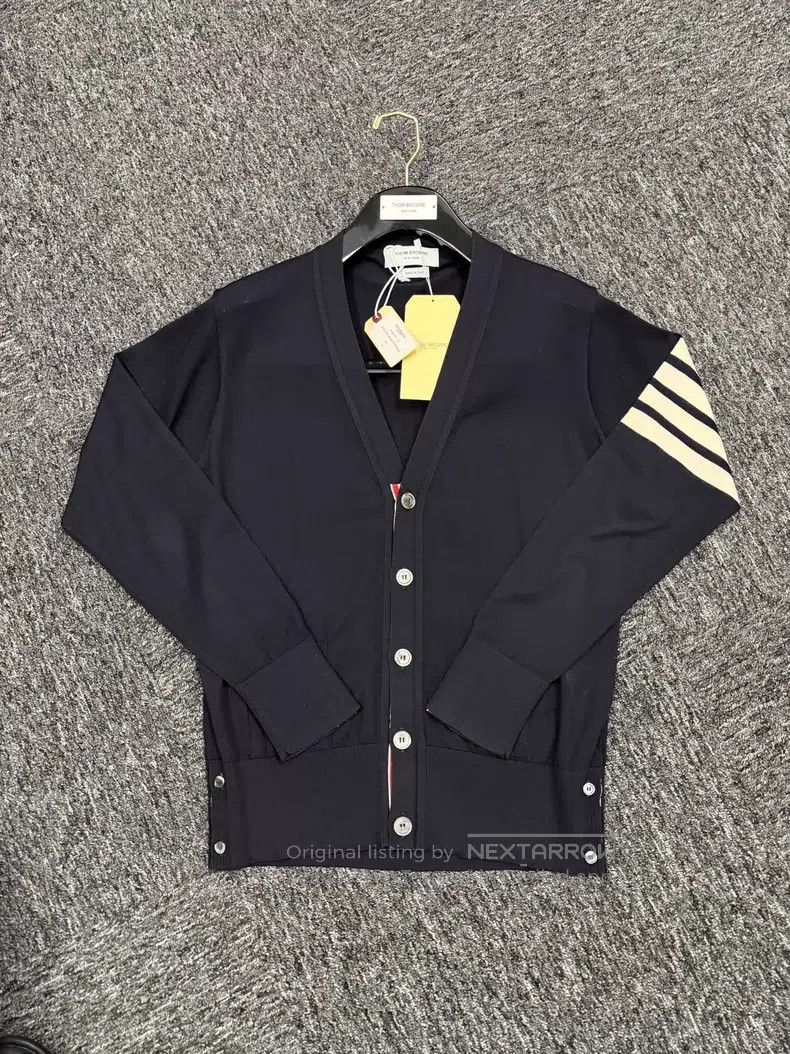 Thom Browne Thom Browne Wool Cardigan Size US M / EU 48-50 / 2 - 3 Thumbnail