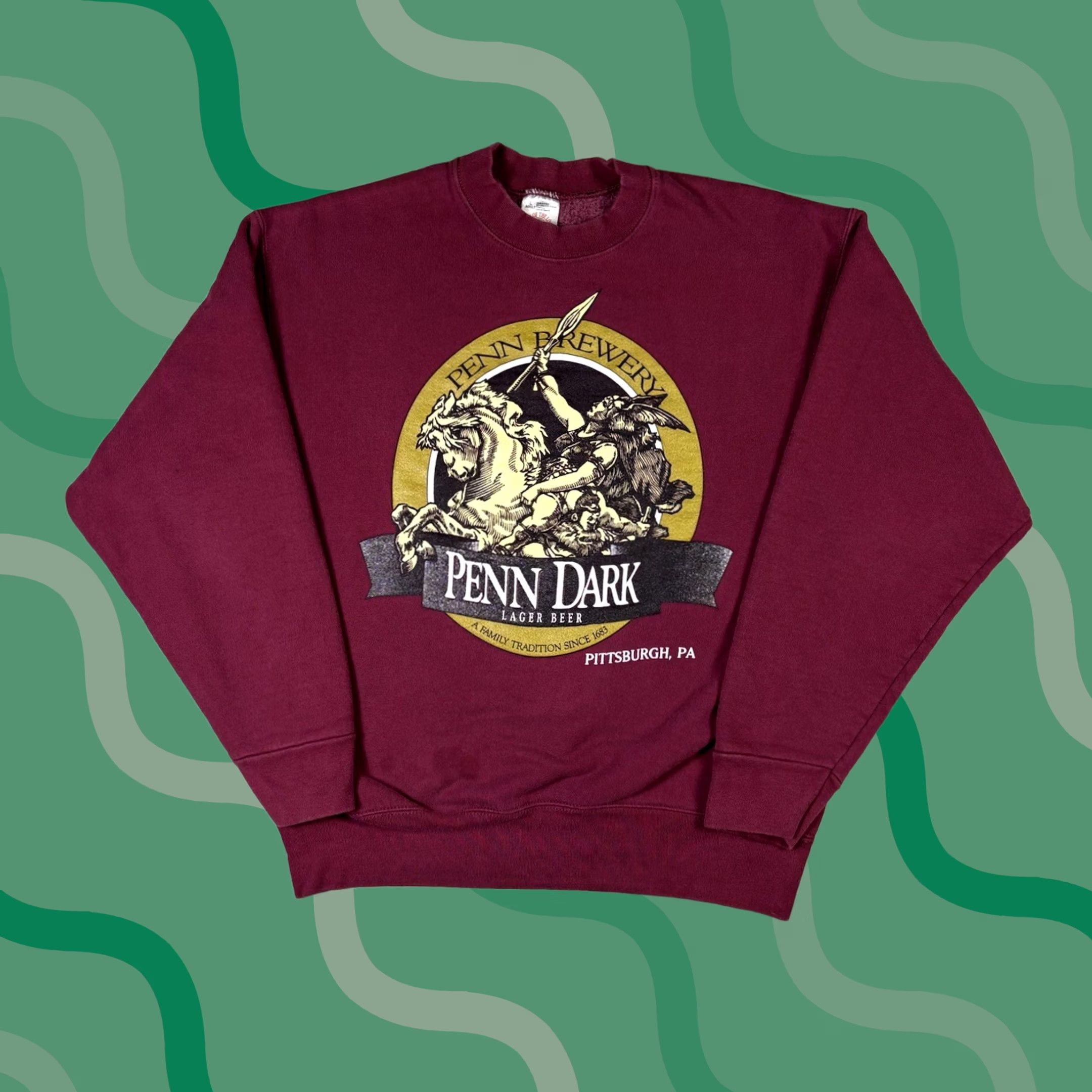 Fruit Of The Loom VINTAGE Penn Brewery Sweatshirt Red 90s Mens Large Cotton Graphic Print Pullover with Angel Pattern Penn Dark Lager Beer Promo Size US L / EU 52-54 / 3 - 1 Thumbnail